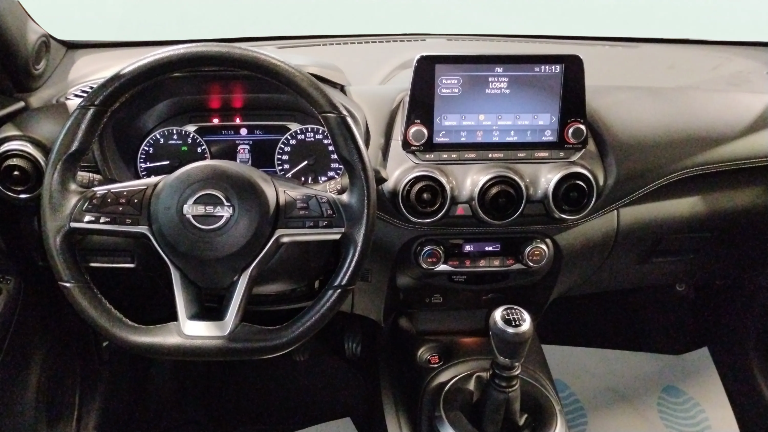 Nissan Juke DIG-T 6M/T N-Connecta - foto 11