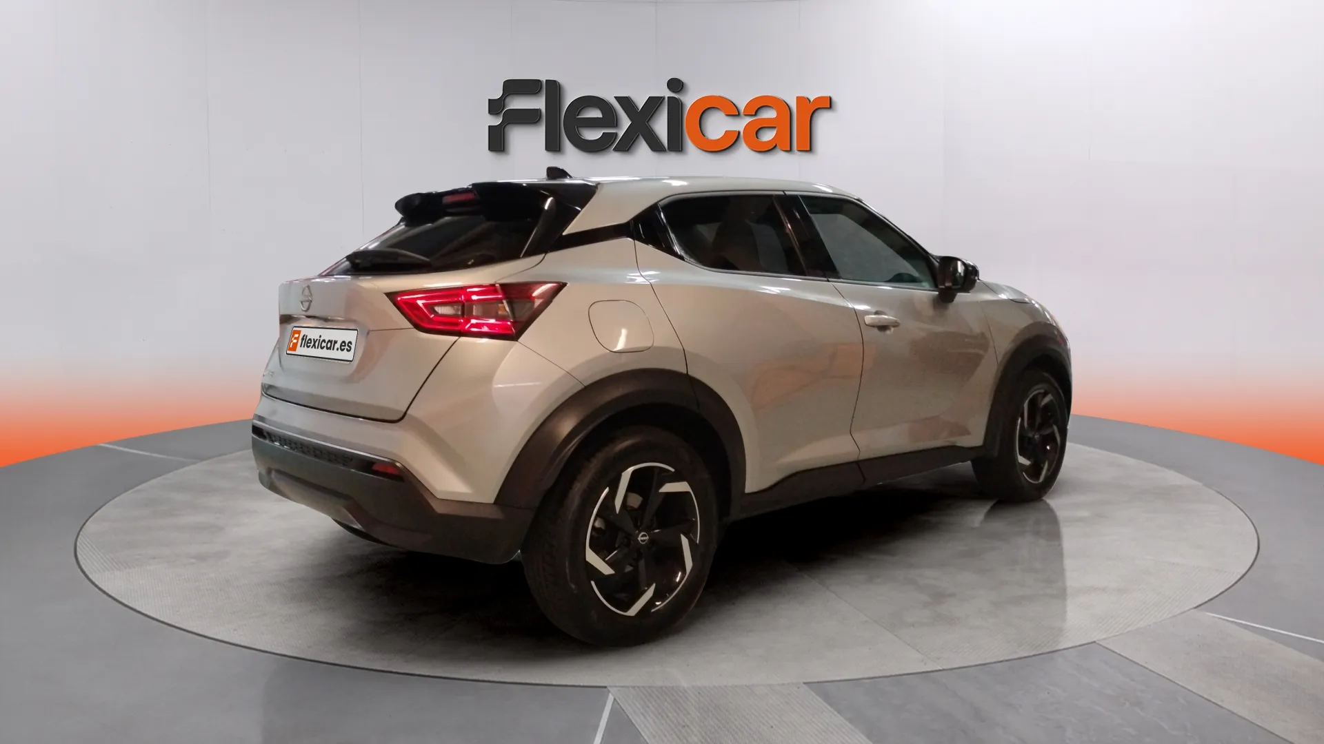 Nissan Juke DIG-T 6M/T N-Connecta - foto 3