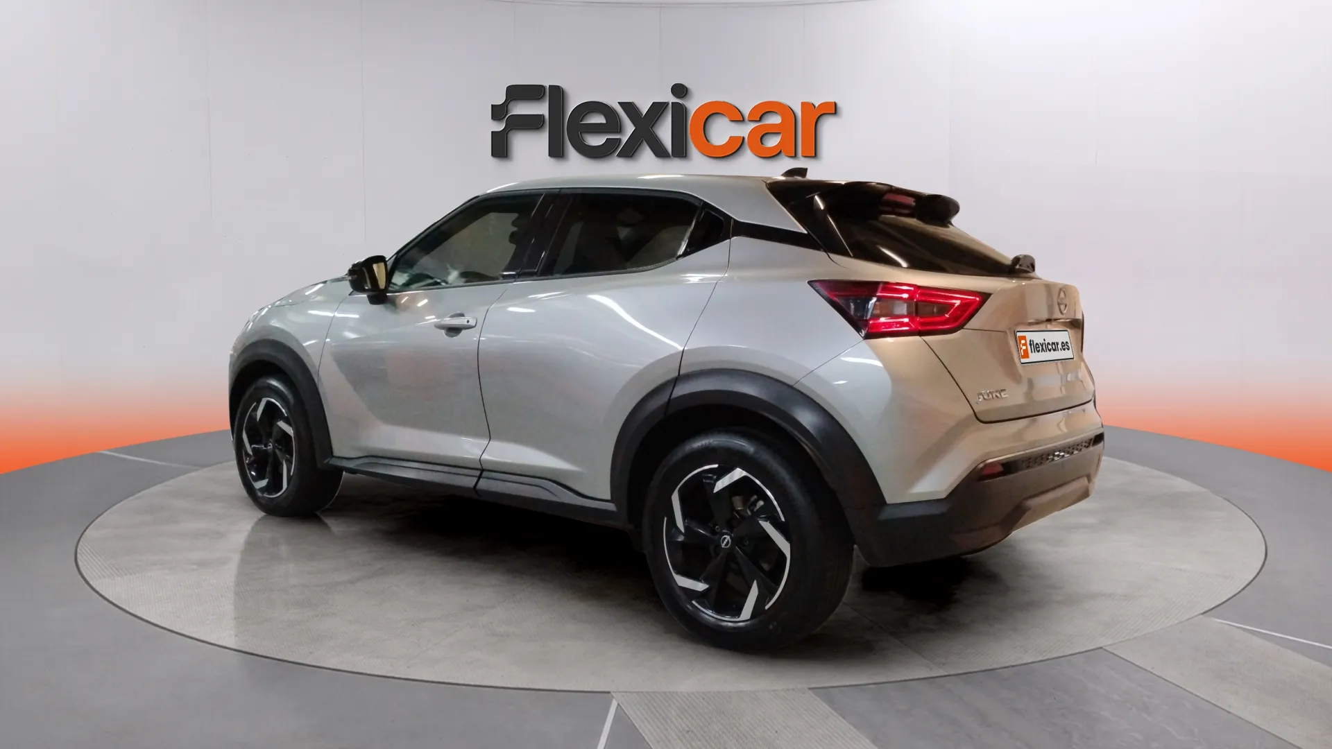 Nissan Juke DIG-T 6M/T N-Connecta - foto 5