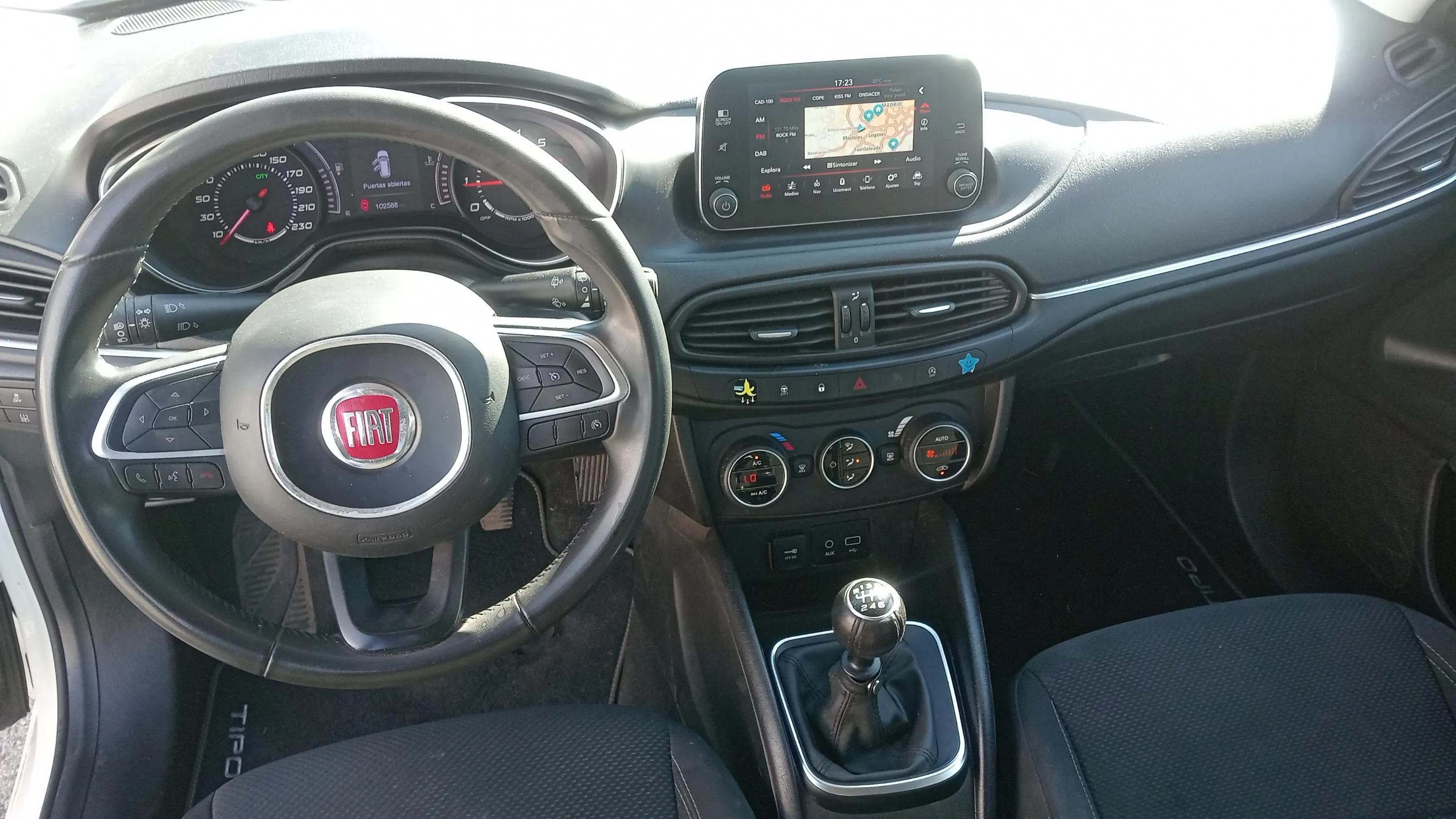 Fiat Tipo 1.4 T-Jet 16v Easy - foto 15