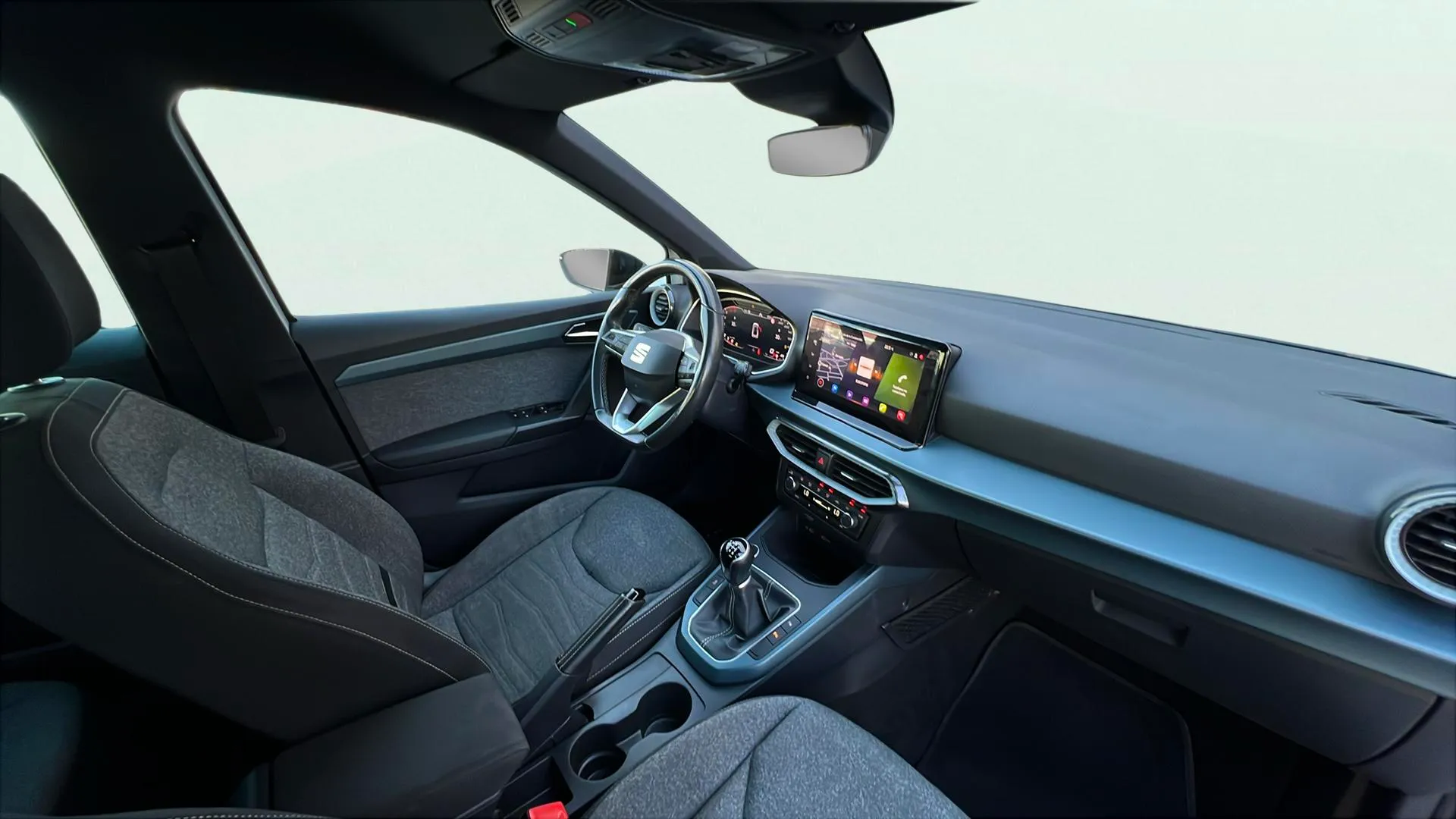 SEAT Arona 1.0 TSI Xperience Plus - foto 10