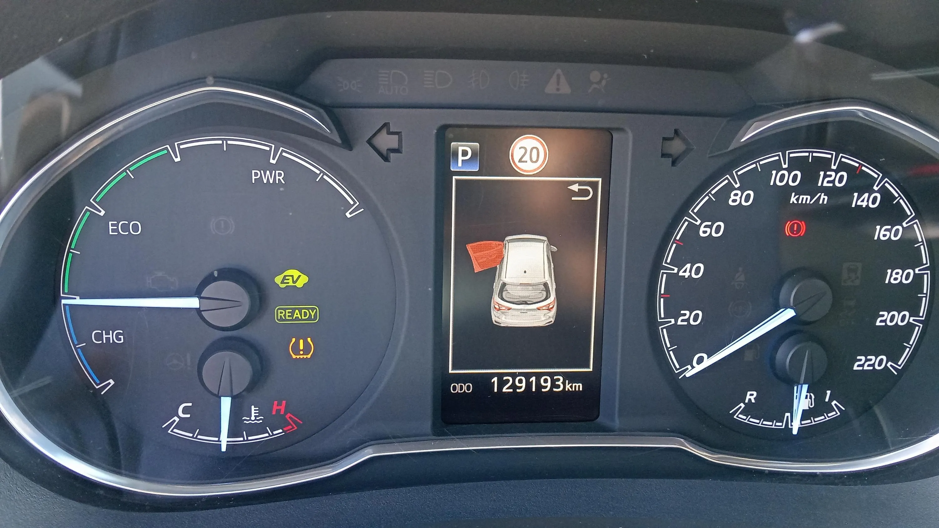 Toyota Yaris 1.5 100H Active - foto 16