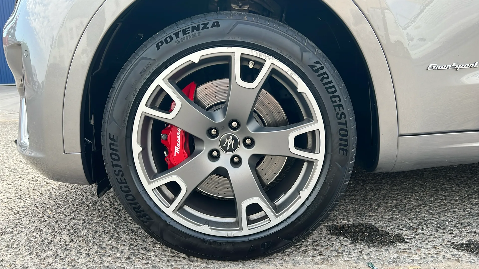 Maserati Levante 3.0 V6 twin turbo - foto 29