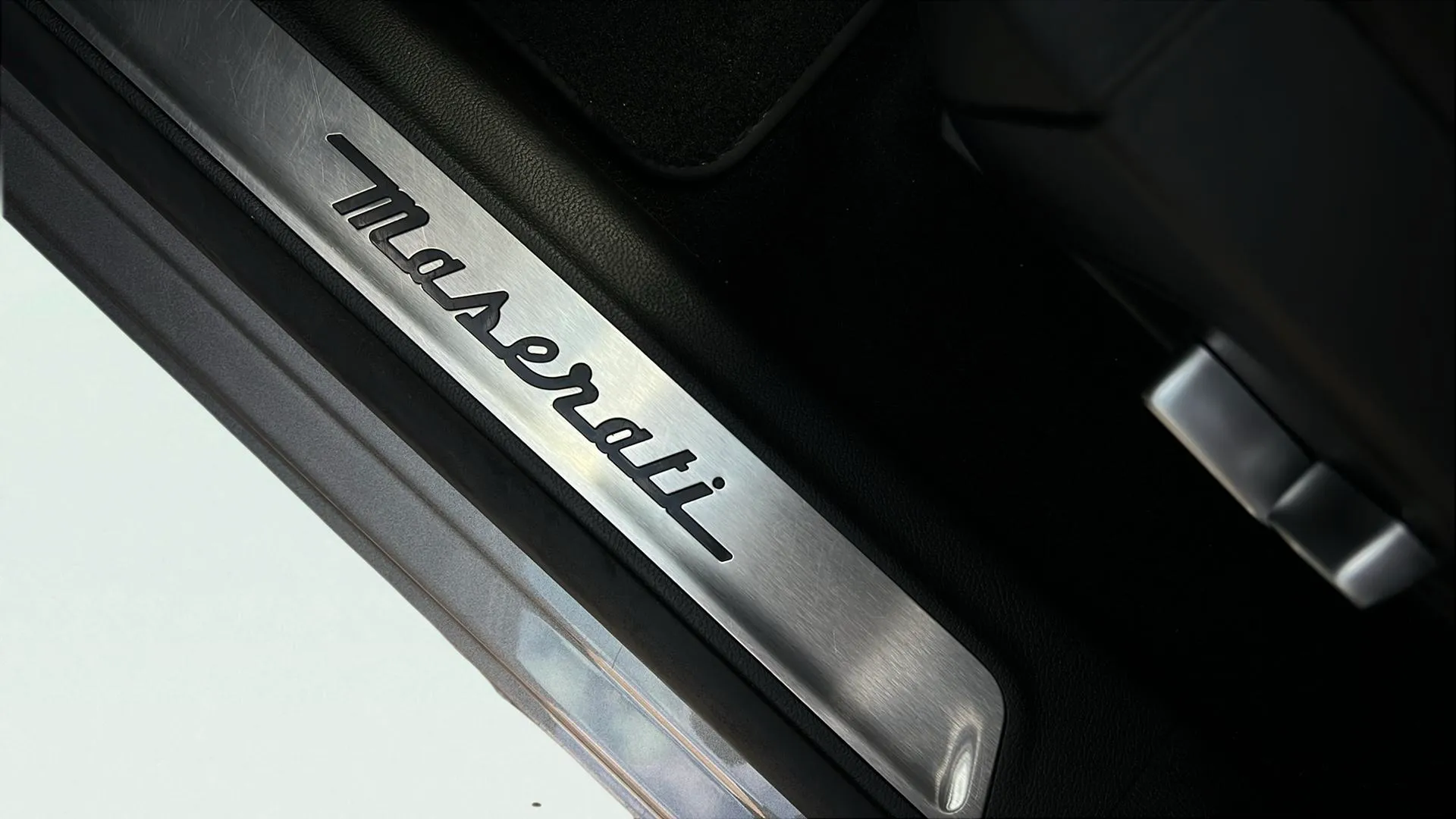 Maserati Levante 3.0 V6 twin turbo - foto 24