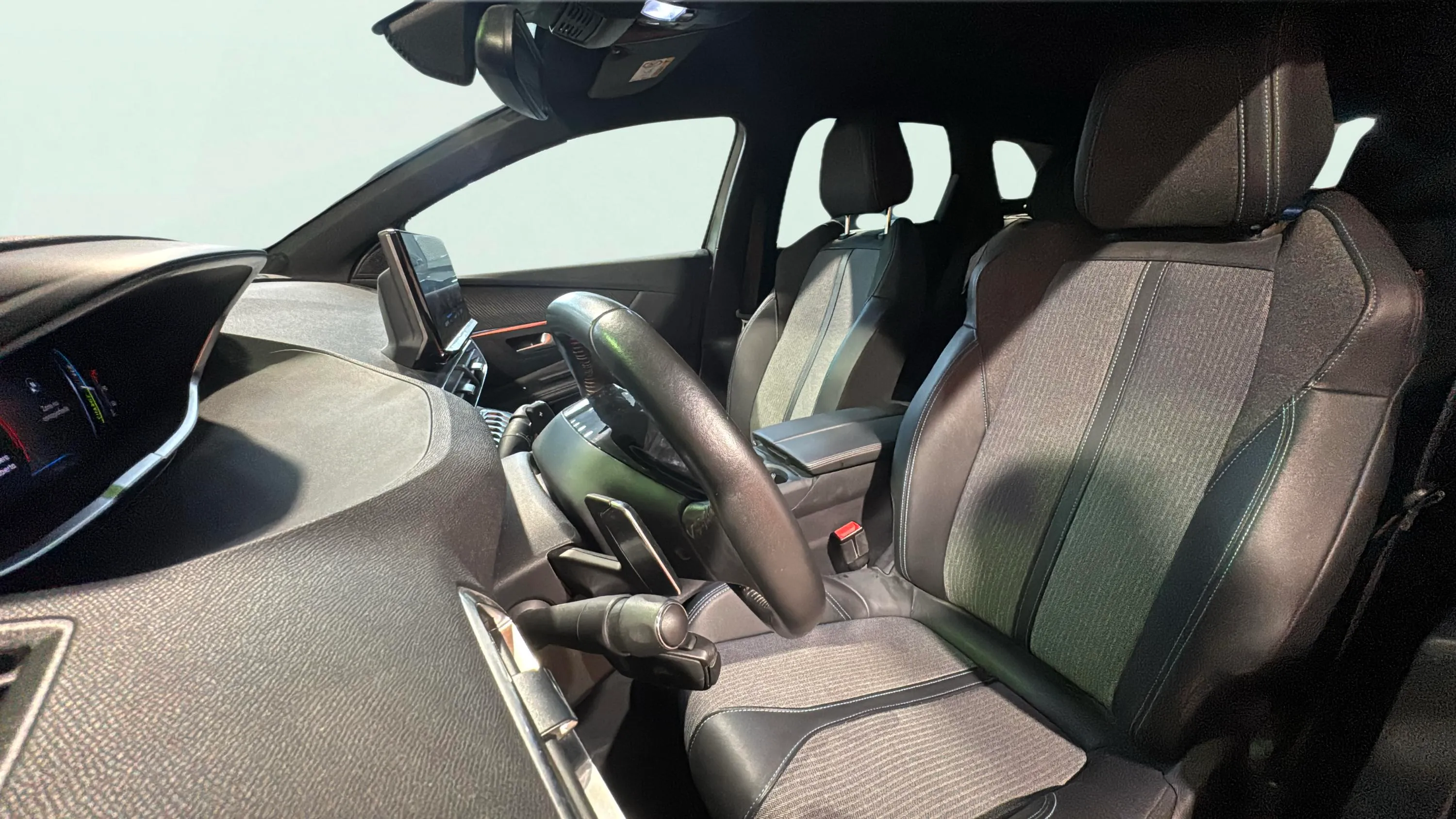 Peugeot 3008 1.2 Allure eDCS6 - foto 23