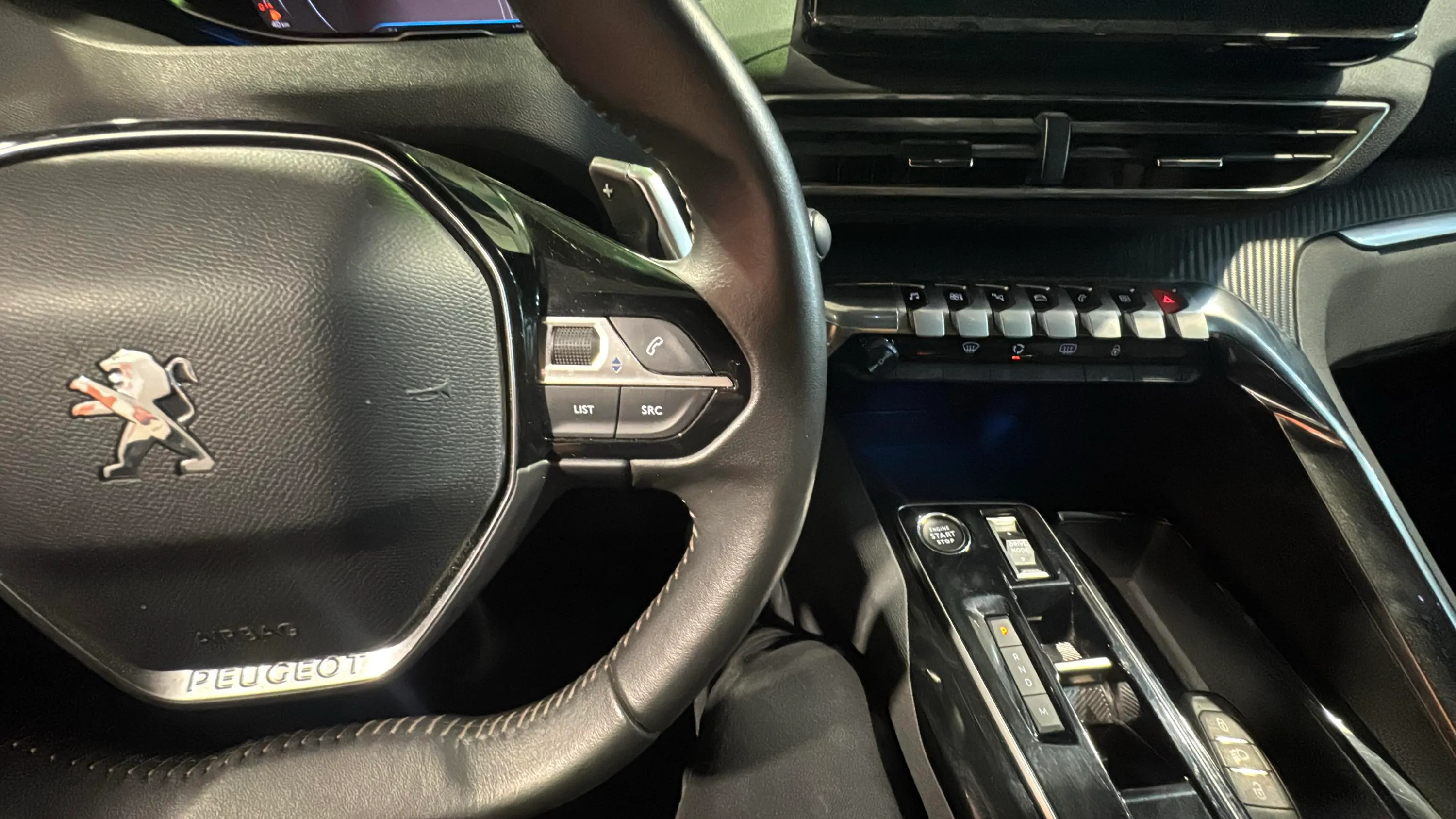Peugeot 3008 1.2 Allure eDCS6 - foto 17