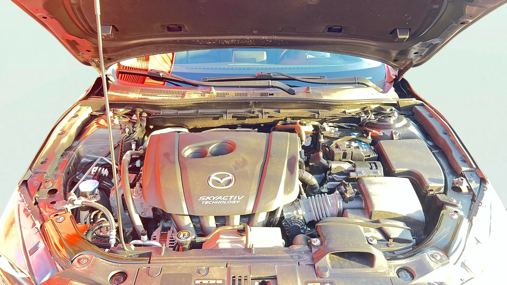Mazda Mazda3 2.0 GE Luxury - foto 19