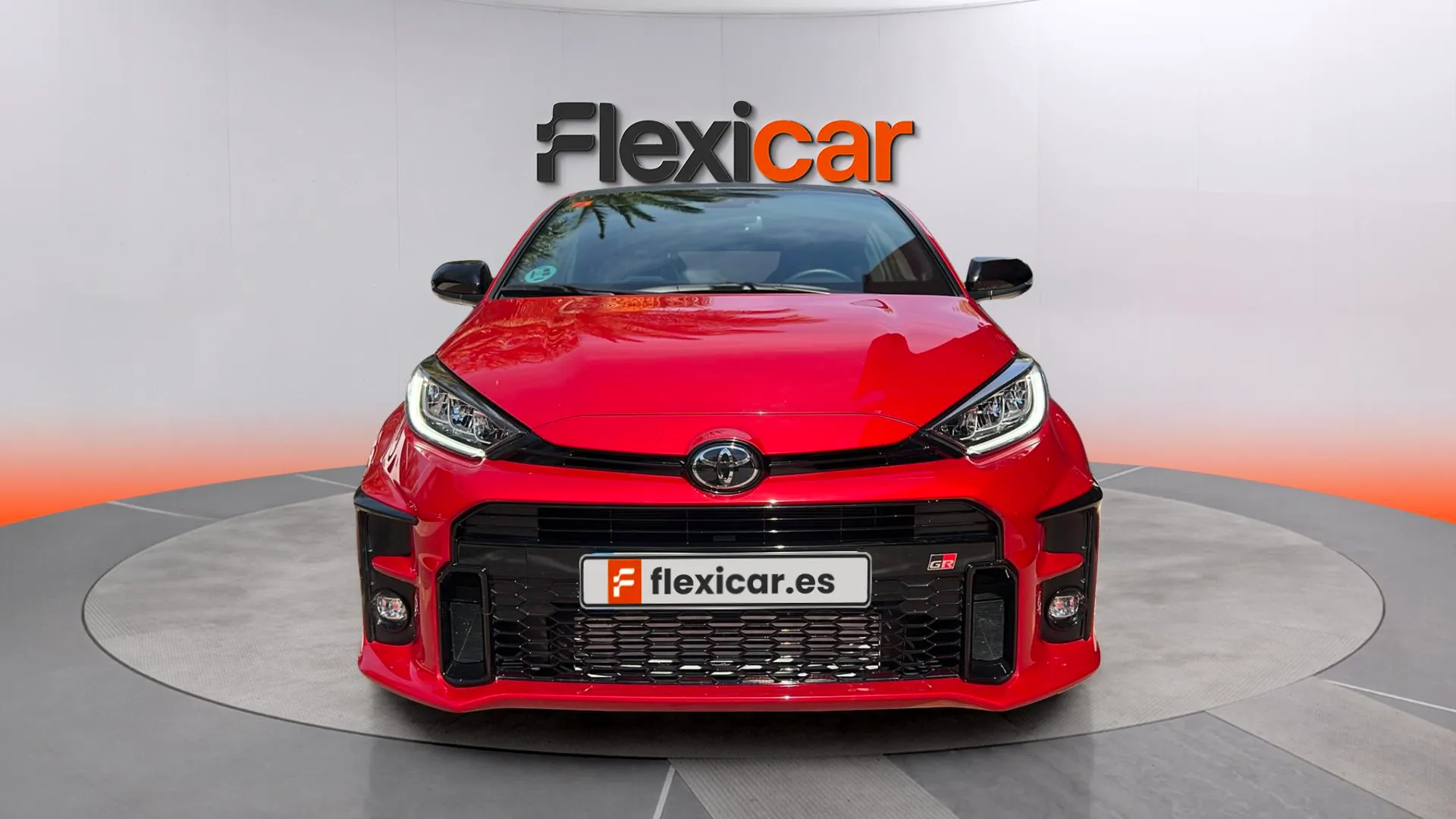 Toyota Yaris 1.6 RZ - foto 2