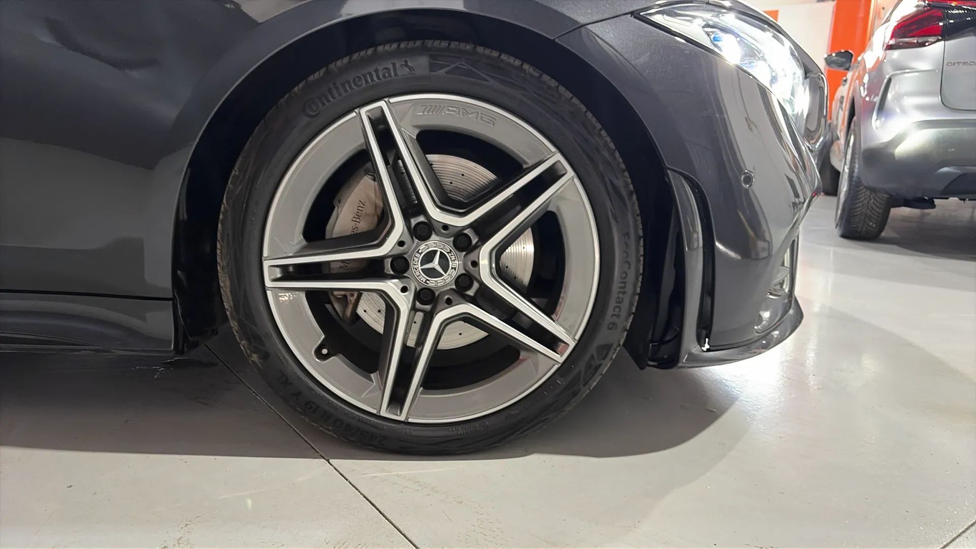 Mercedes-Benz CLS 220 d - foto 32
