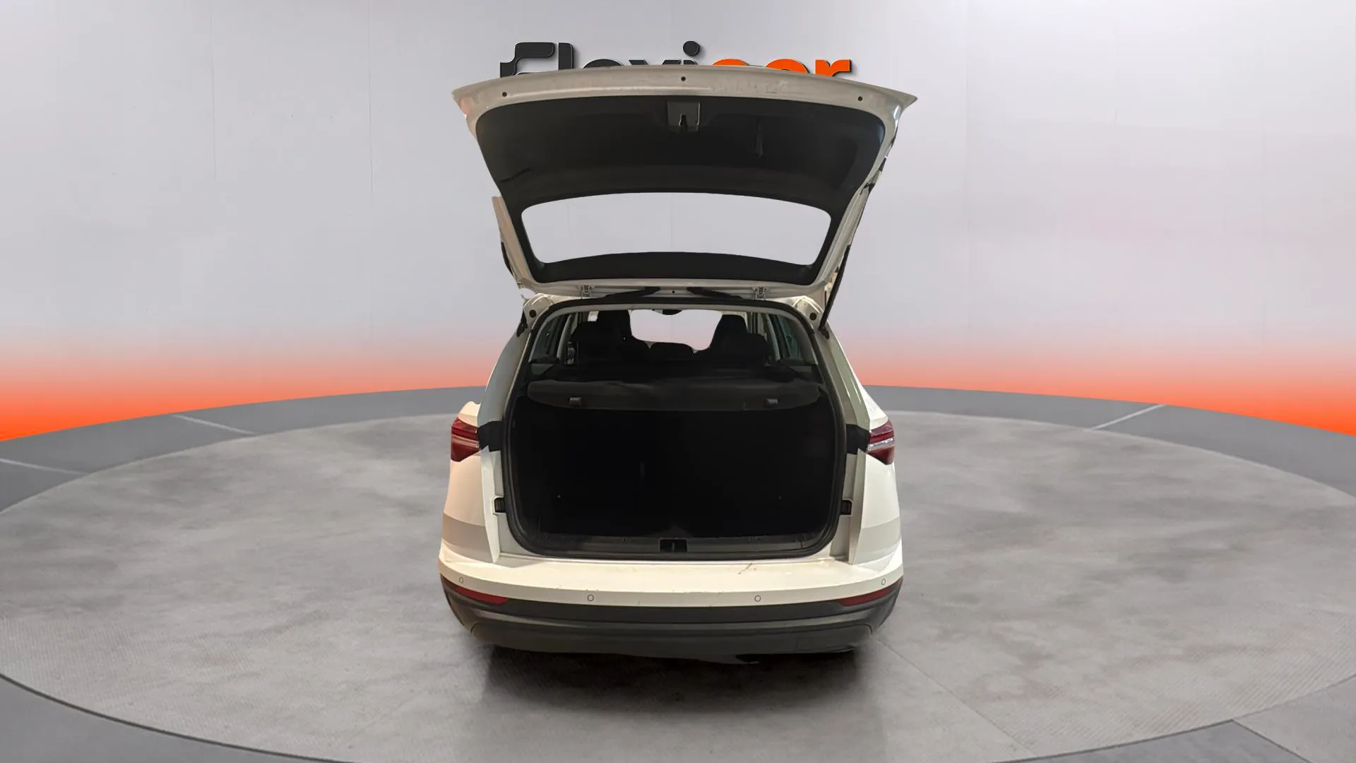 Škoda Karoq 1.5 TSI DSG ACT Selection - foto 9
