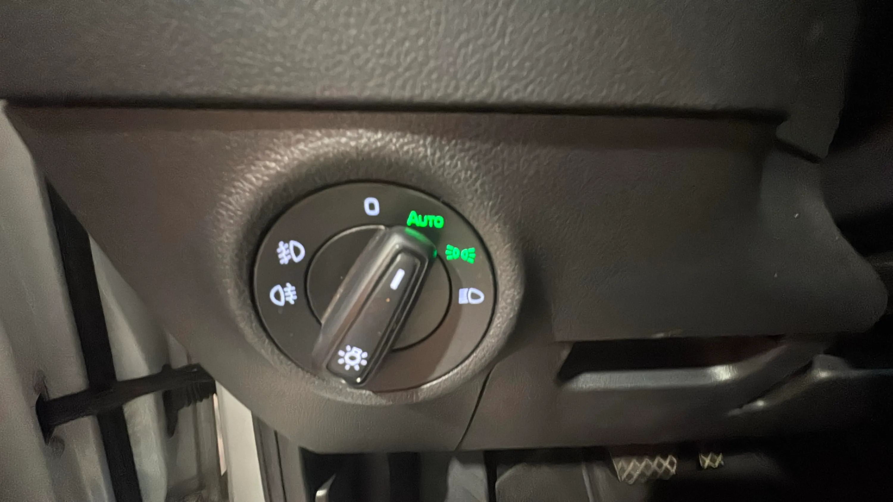 Škoda Karoq 1.5 TSI DSG ACT Selection - foto 26
