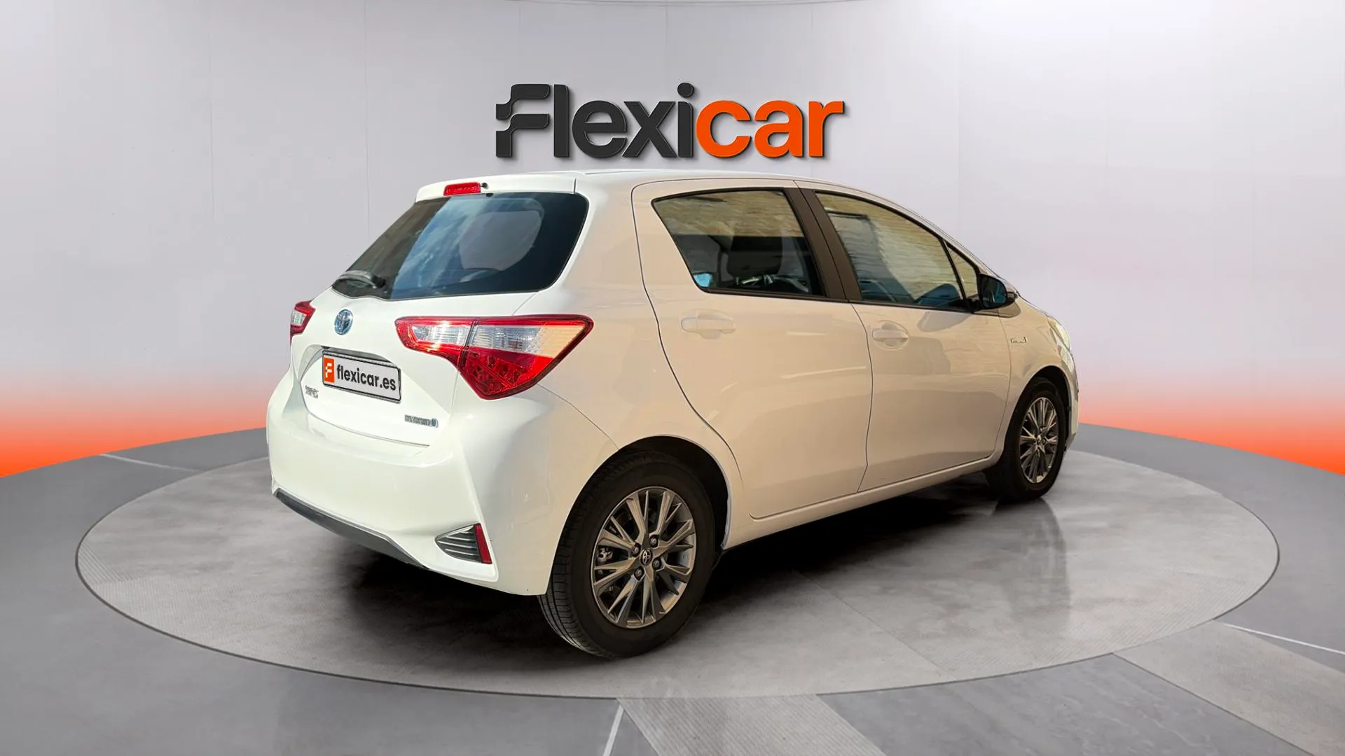 Toyota Yaris 1.5 Hybrid Active - foto 7