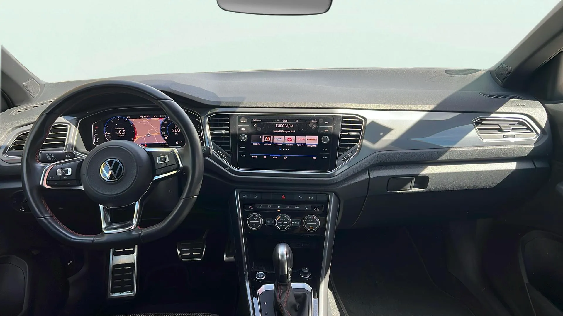 Volkswagen T-Roc R-Line 1.5 TSI DSG - foto 9