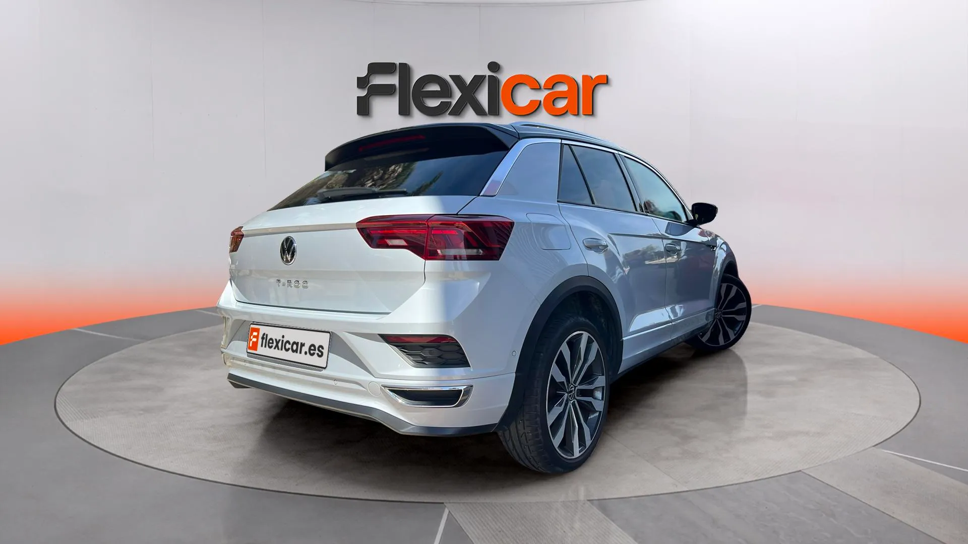 Volkswagen T-Roc R-Line 1.5 TSI DSG - foto 7
