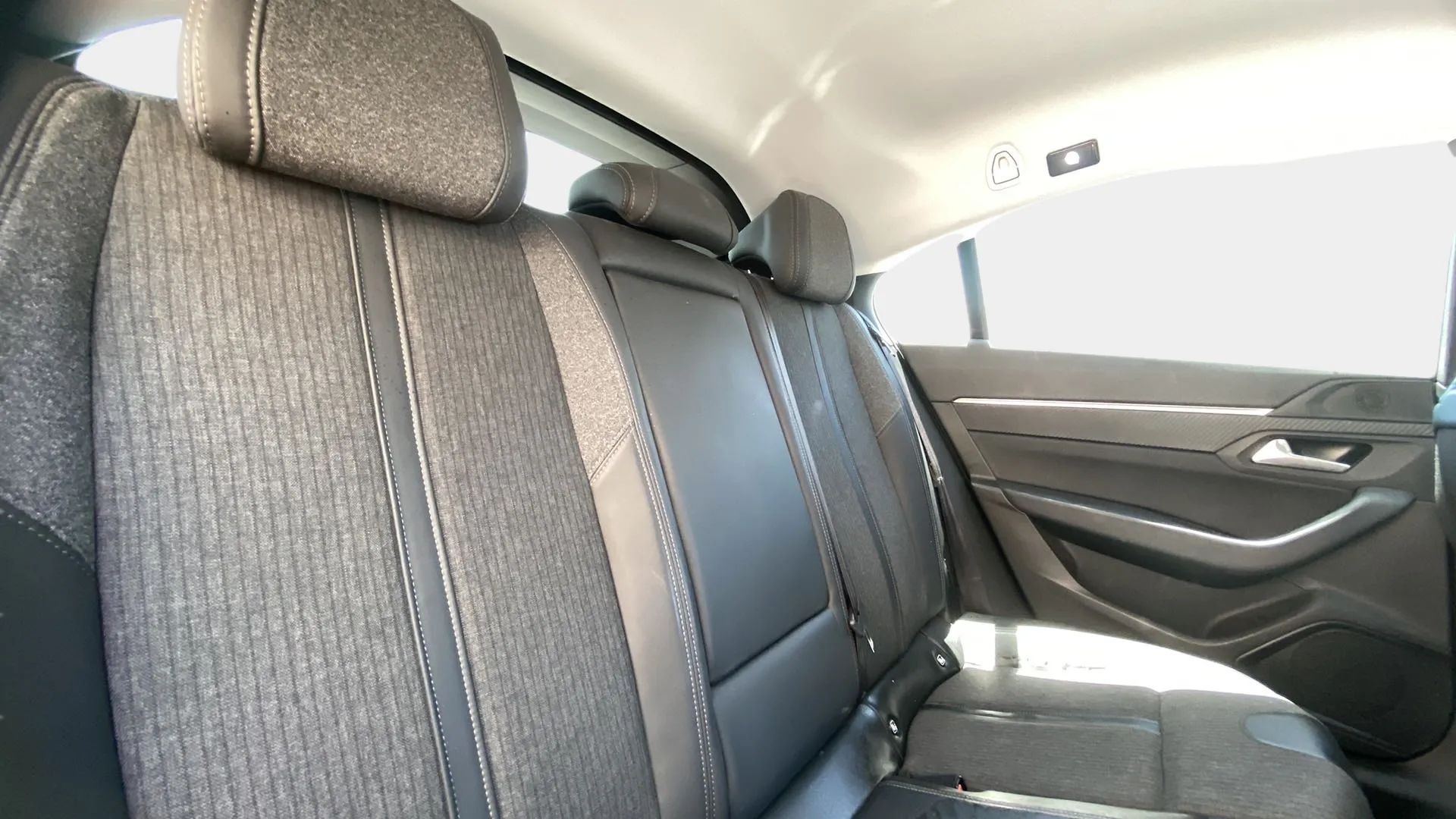 Peugeot 508 2.0CC - foto 14