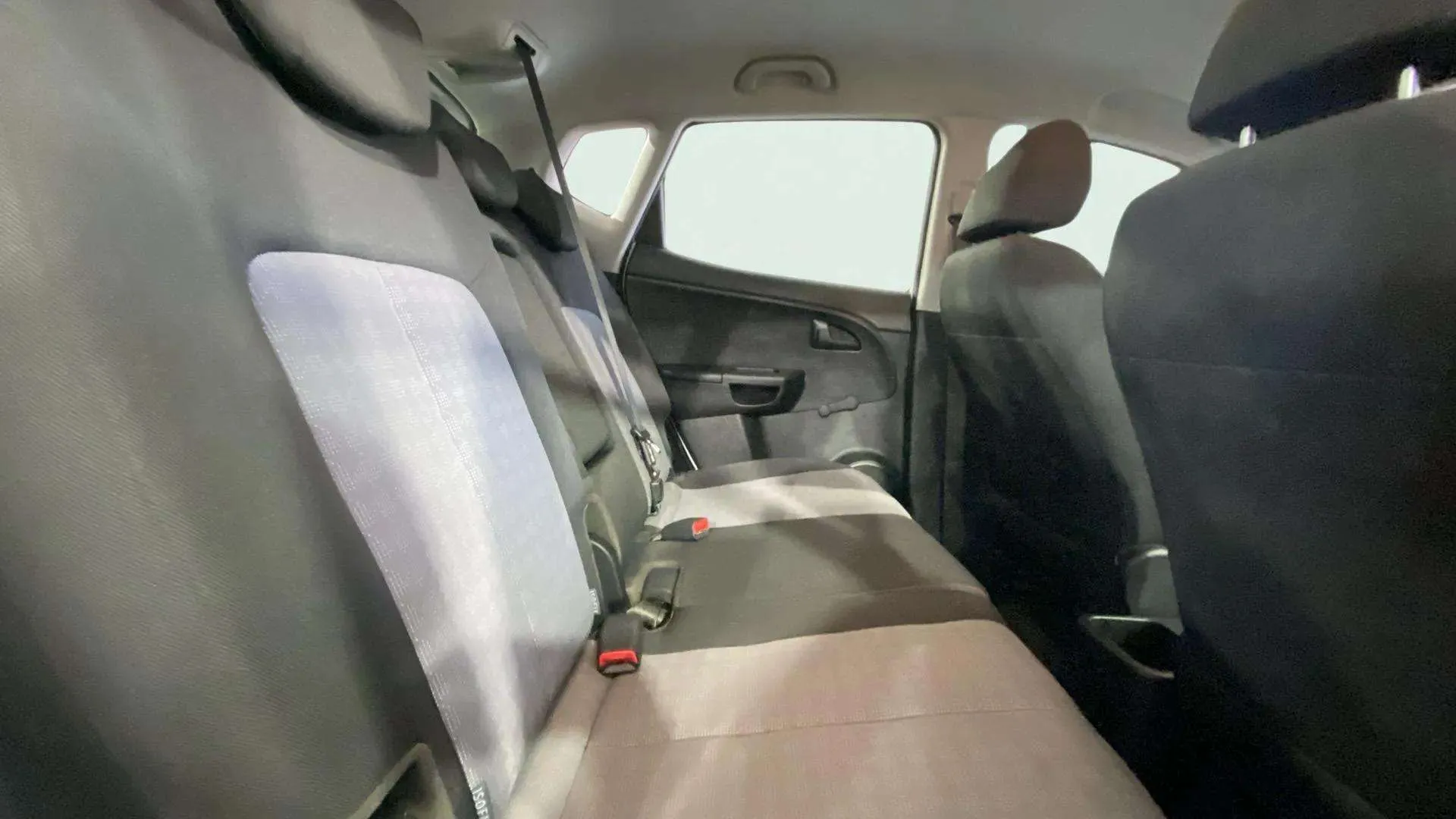 Kia Venga 1.4 Cvvt Tech - foto 16