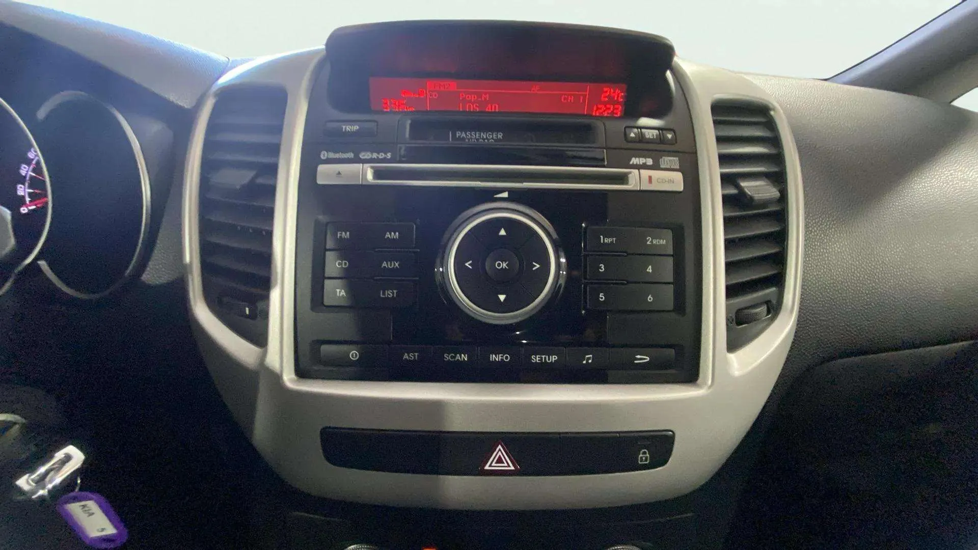 Kia Venga 1.4 Cvvt Tech - foto 12