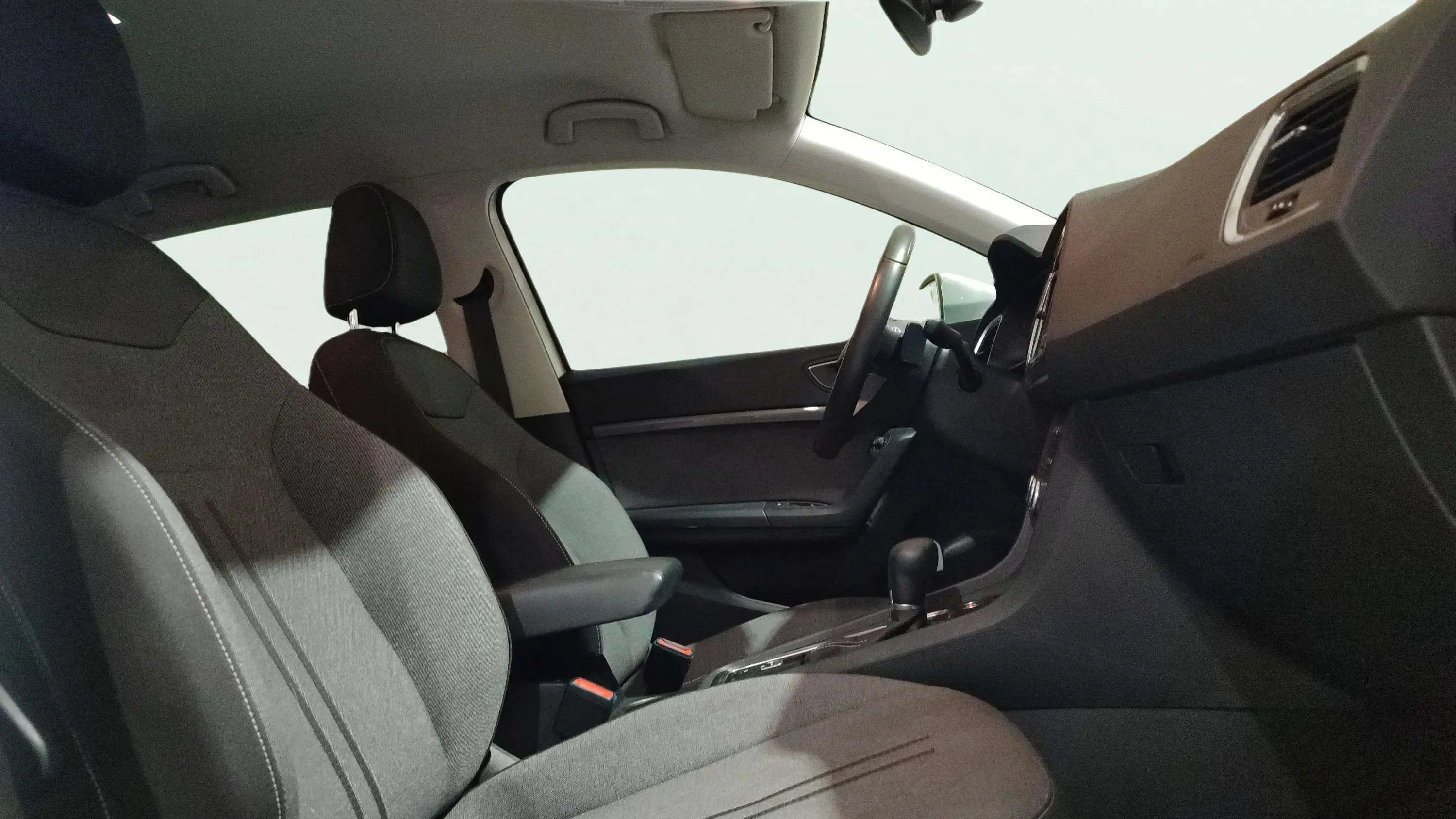SEAT Ateca 2.0 TDI DSG Style - foto 18