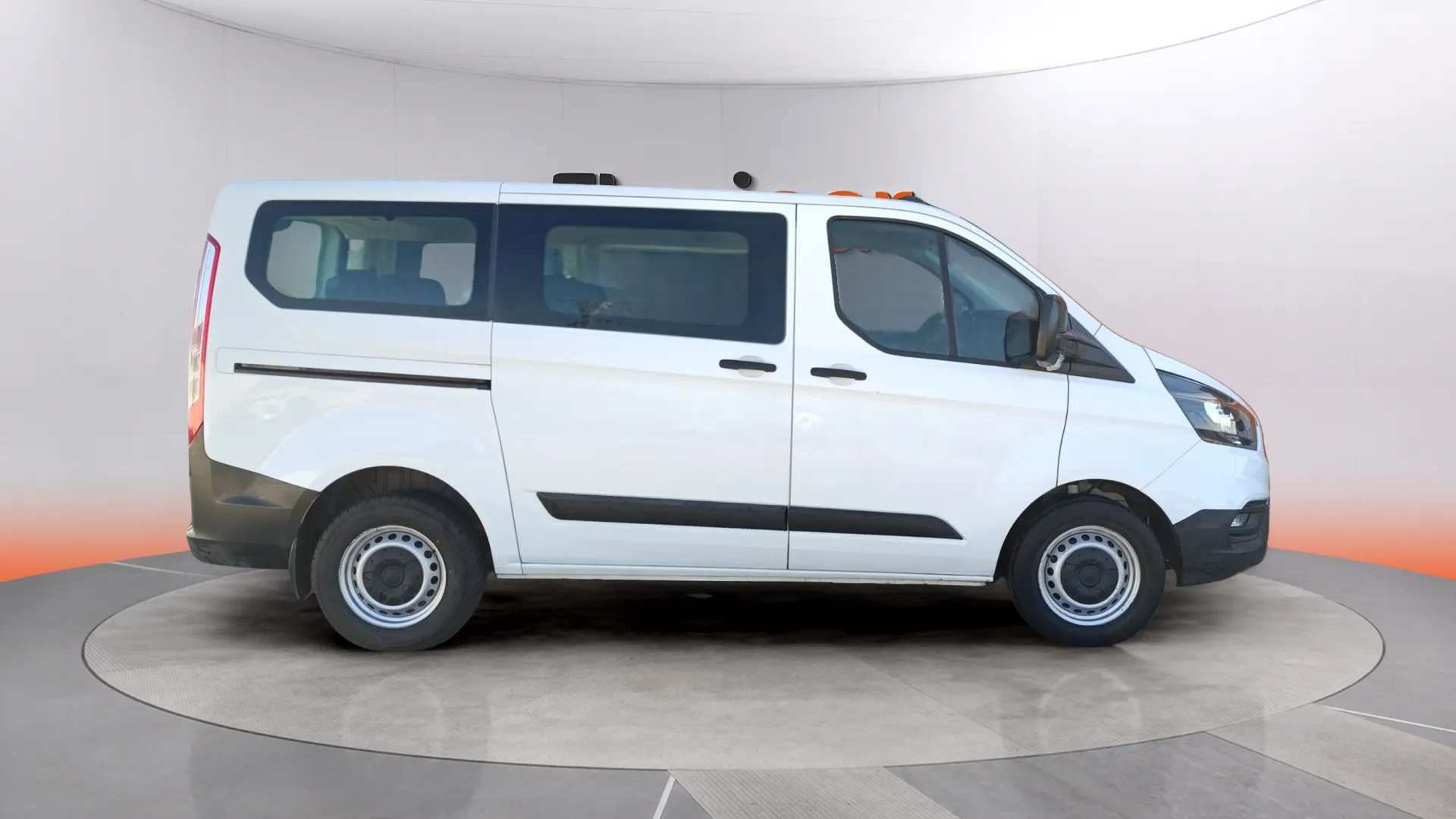 Ford Transit Custom Van 2.0 TDCi 300 L1 Ambiente - foto 2