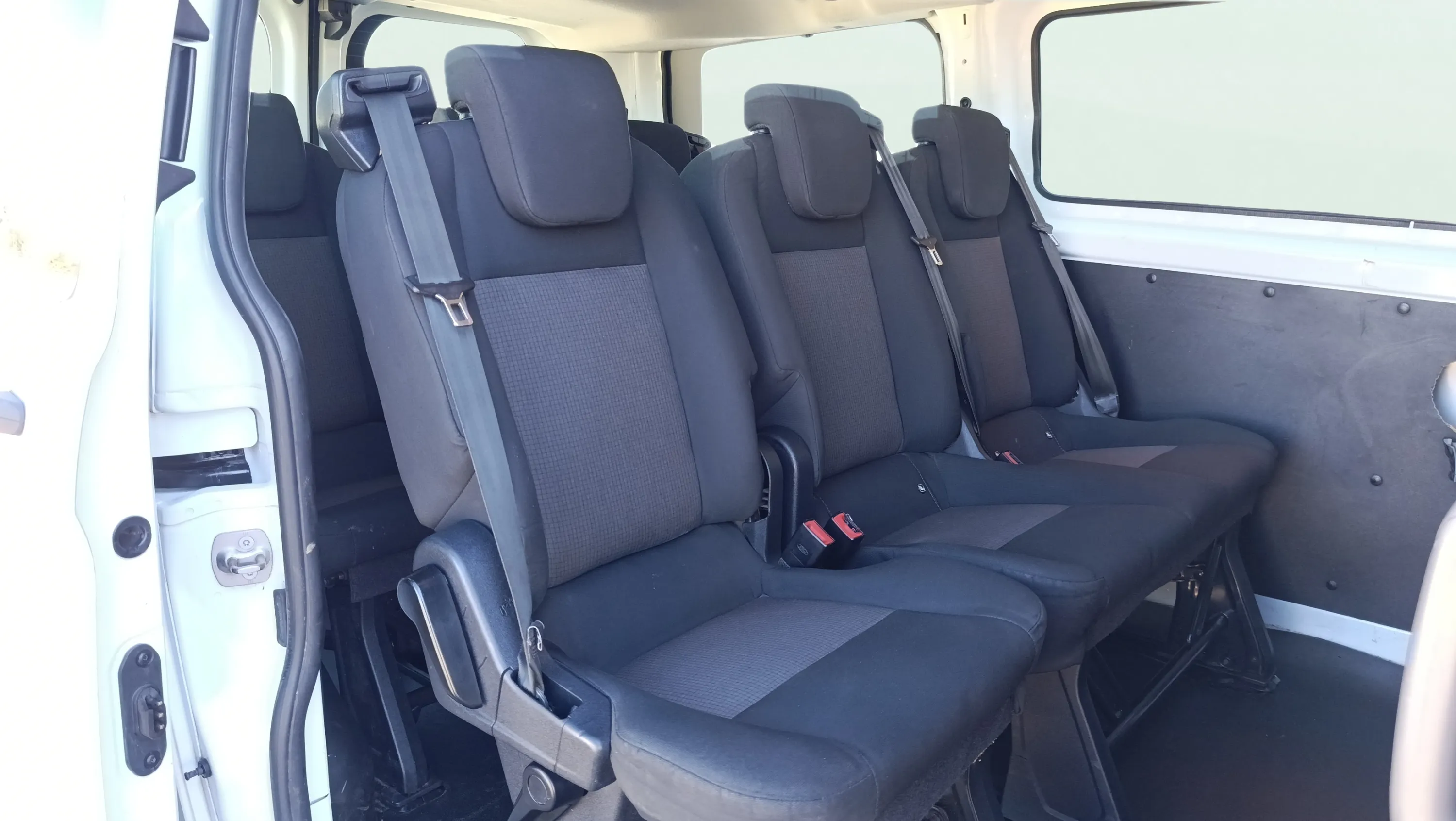 Ford Transit Custom Van 2.0 TDCi 300 L1 Ambiente - foto 31
