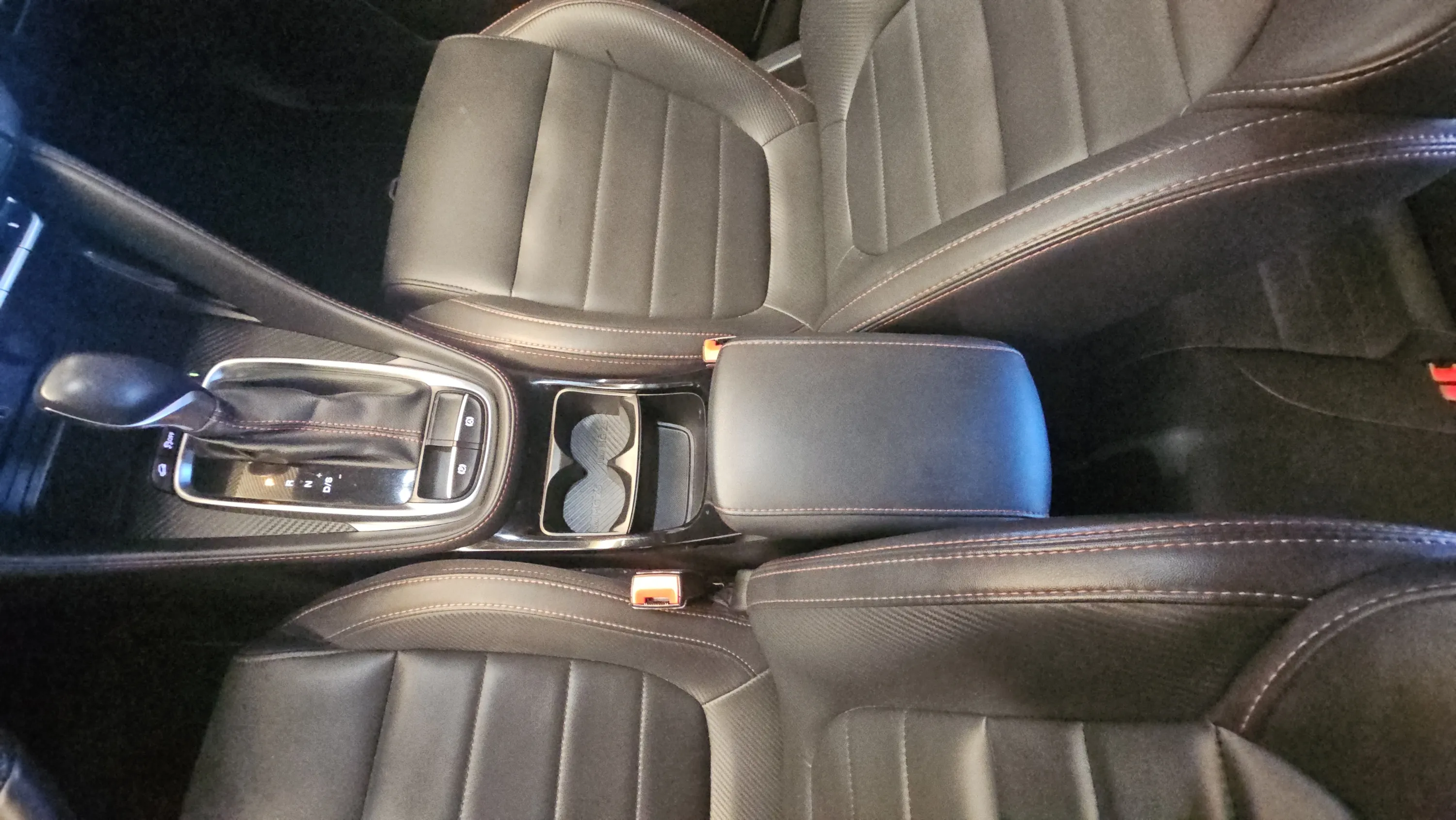 MG ZS 1.0T Luxury - foto 18