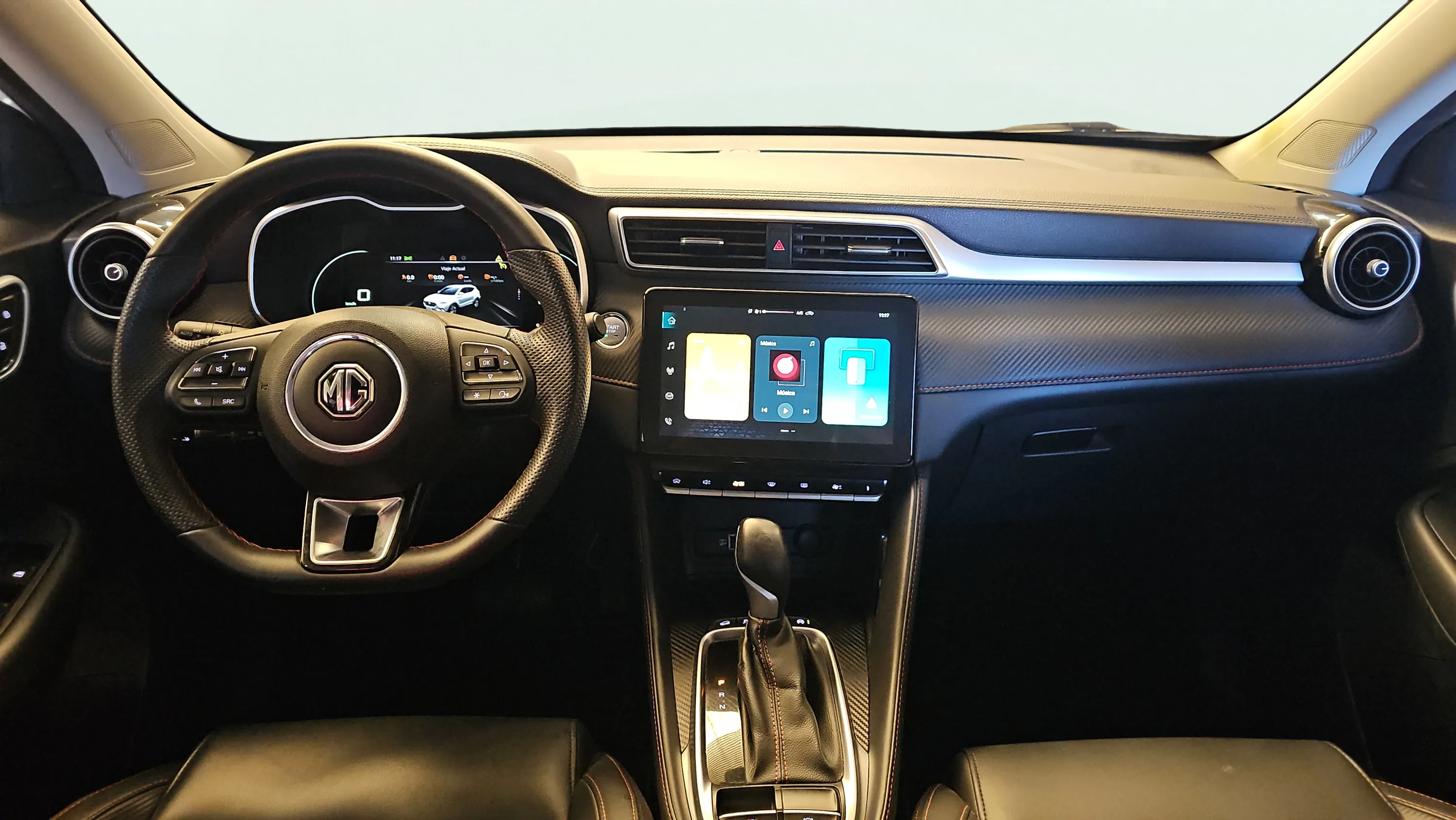 MG ZS 1.0T Luxury - foto 14