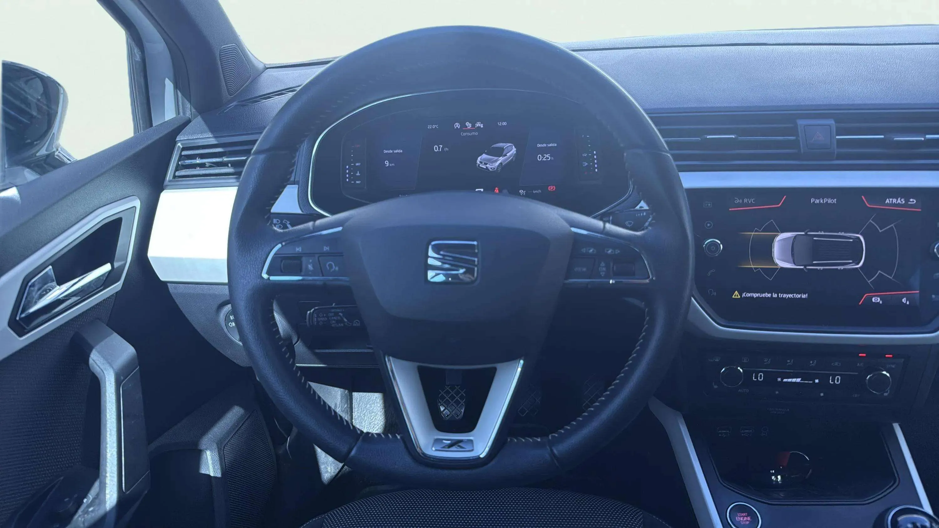 SEAT Arona 1.0 TSI Xcellence Edition Eco - foto 21