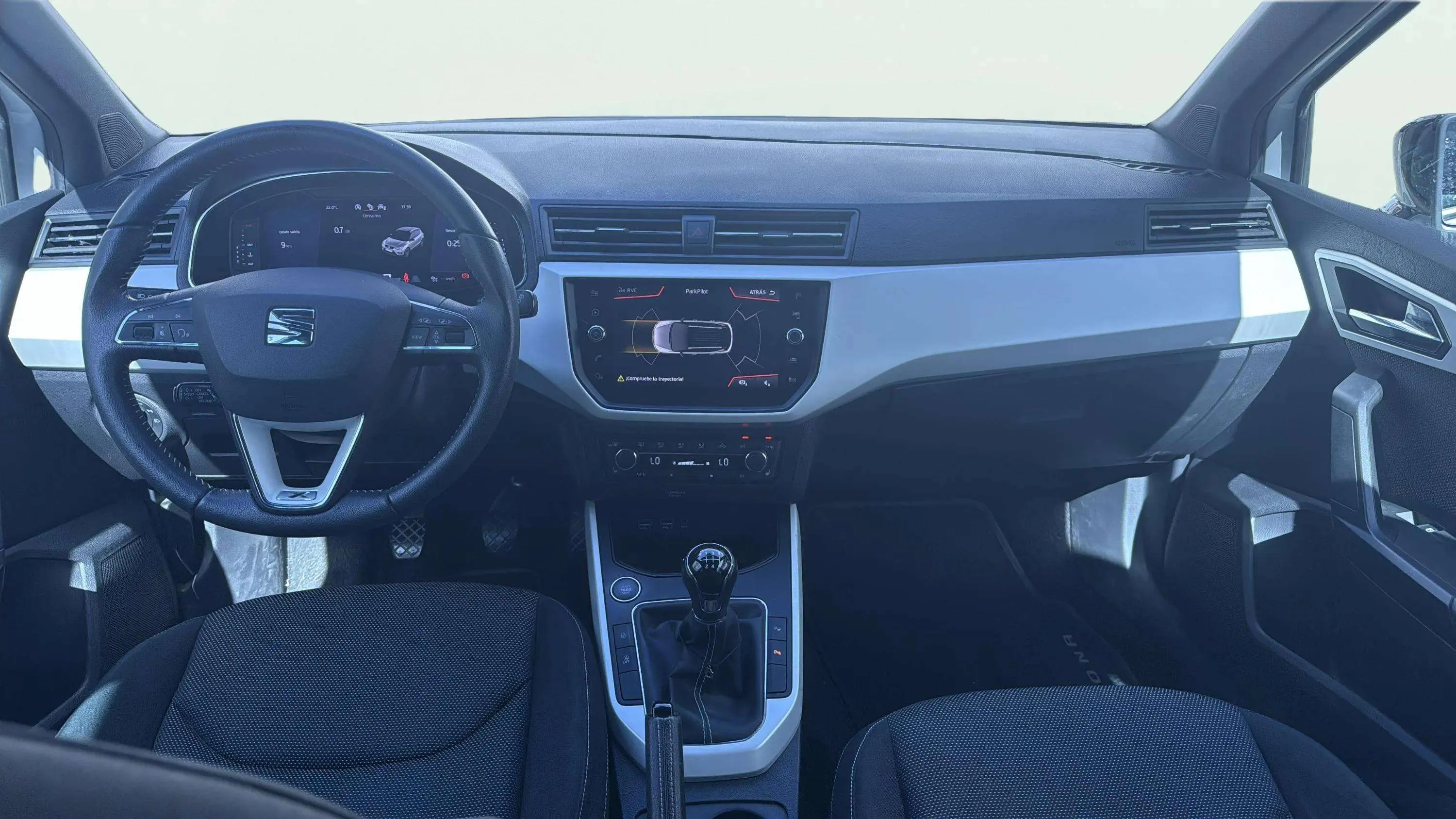 SEAT Arona 1.0 TSI Xcellence Edition Eco - foto 9