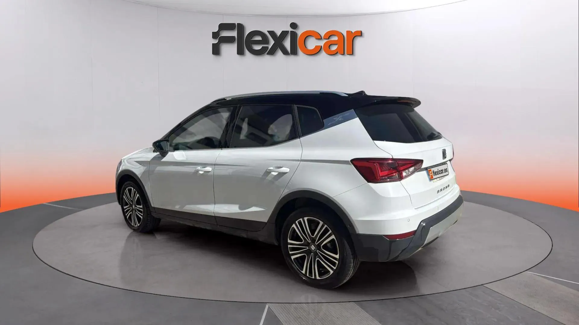SEAT Arona 1.0 TSI Xcellence Edition Eco - foto 7