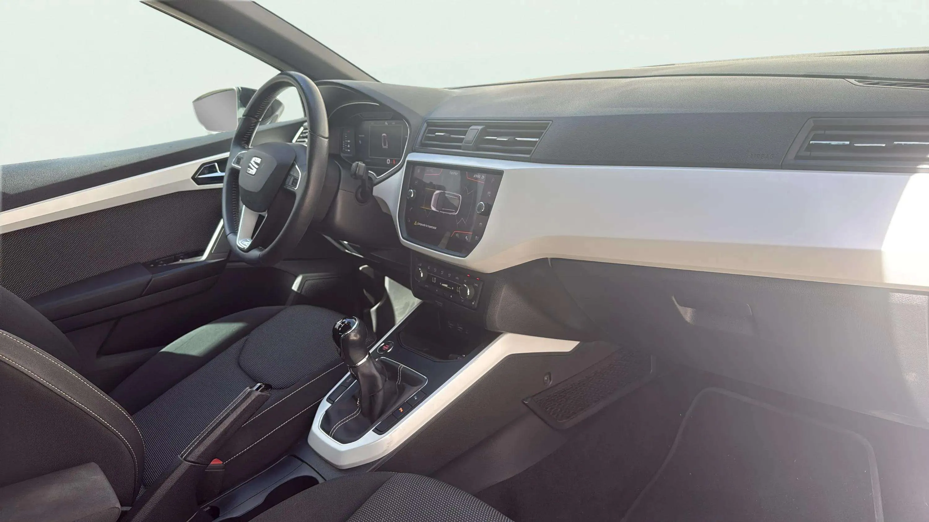 SEAT Arona 1.0 TSI Xcellence Edition Eco - foto 20