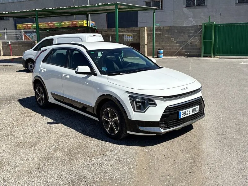 Kia Niro 1.6 GDi HEV Drive - foto 8