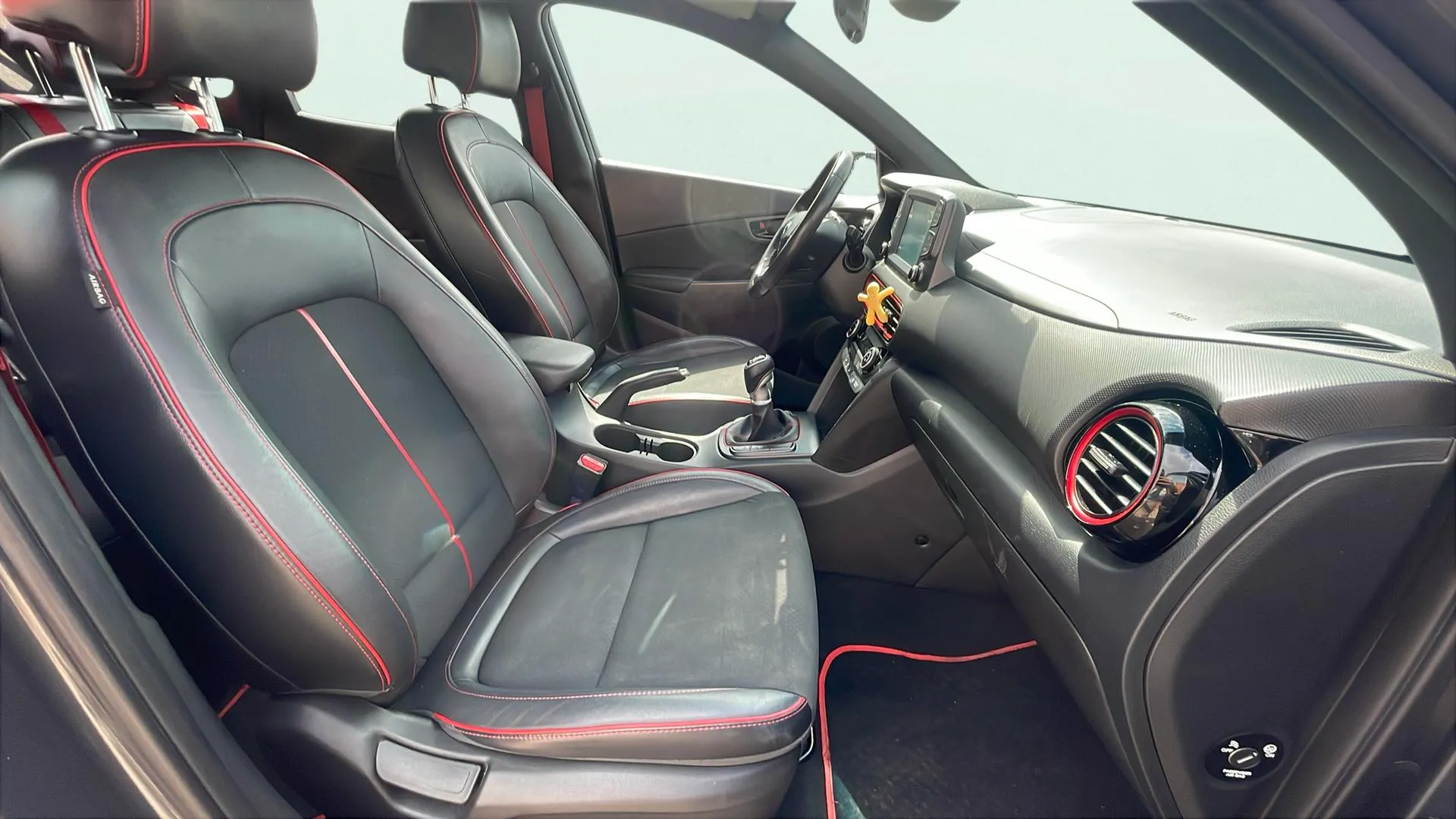 Hyundai Kona 1.0 T-GDi Klass 4x2 - foto 13