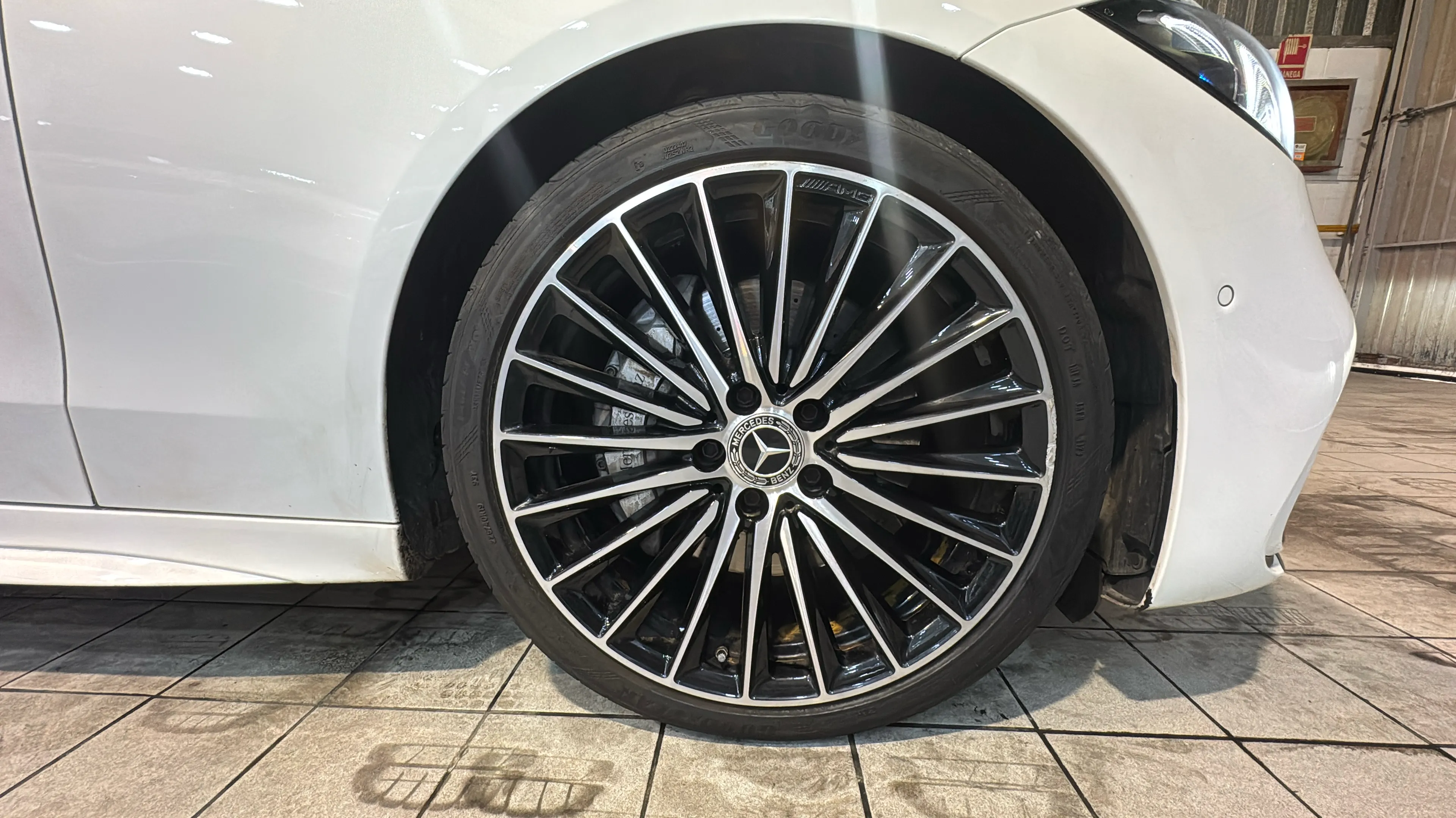 Mercedes-Benz Clase C C 200 - foto 36