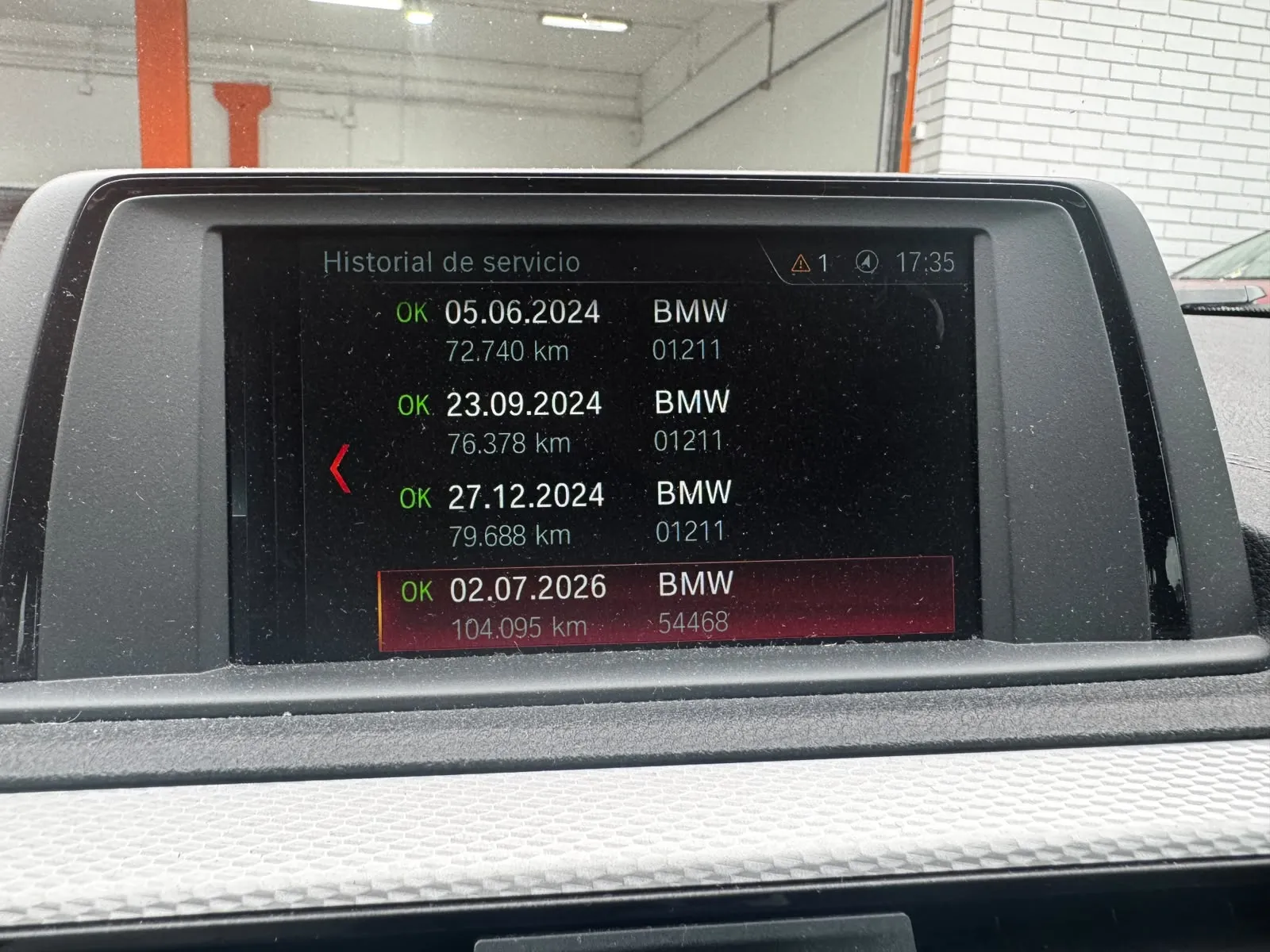 BMW Serie 2 218d - foto 15