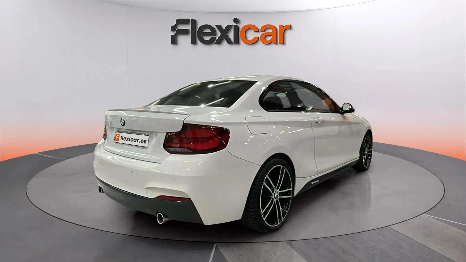 BMW Serie 2 218d - foto 7