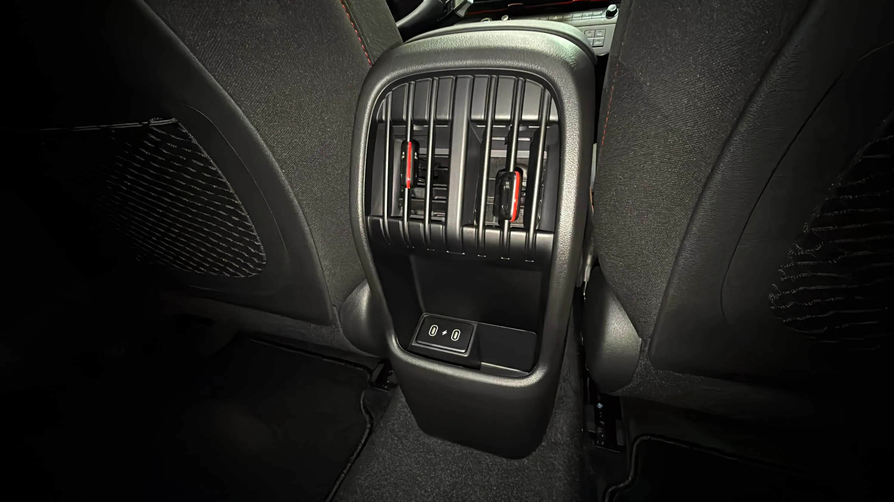 Hyundai Kona HEV 1.6GDI DT N Line - foto 25