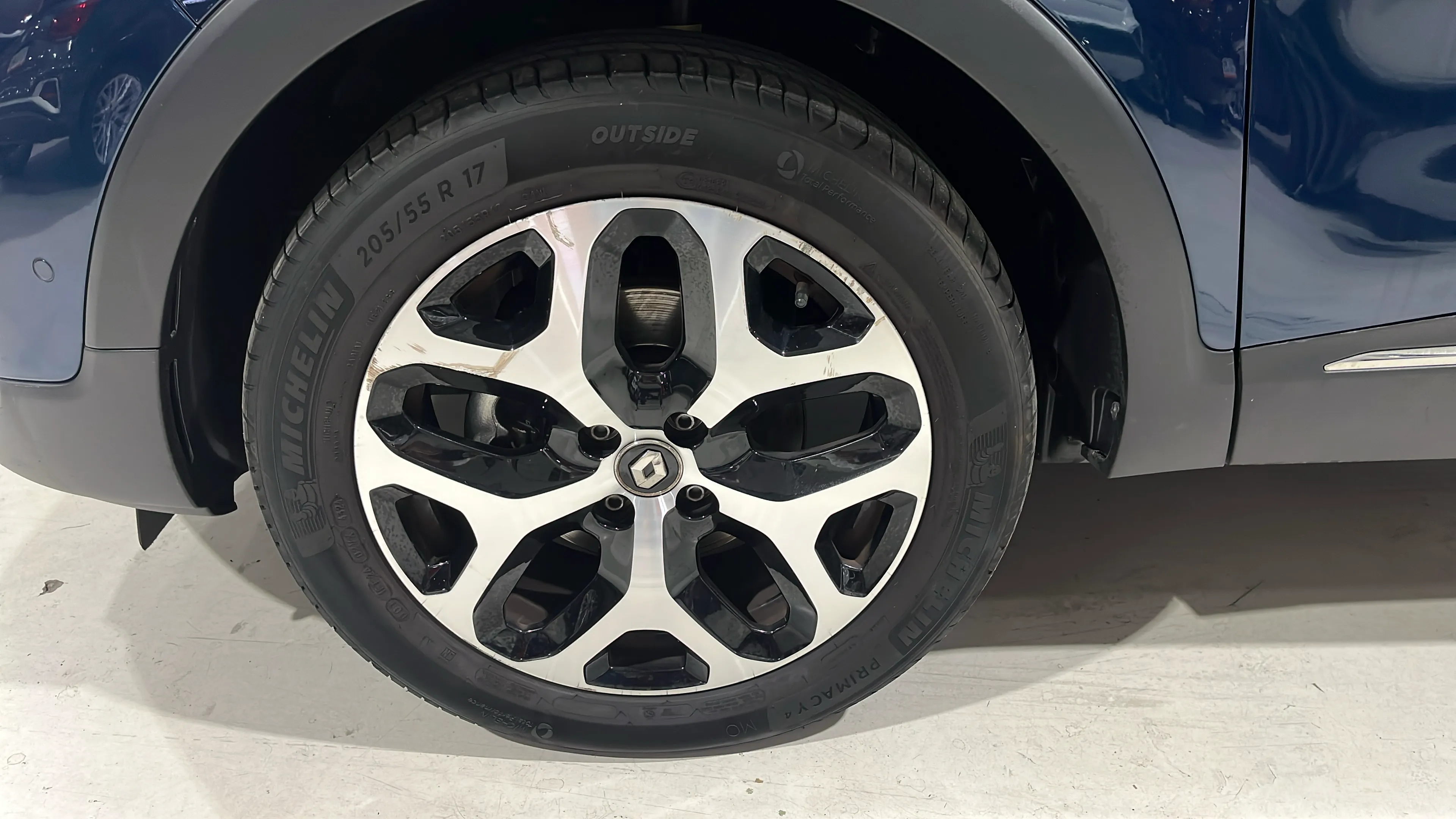 Renault Captur Zen TCe GPF - foto 31