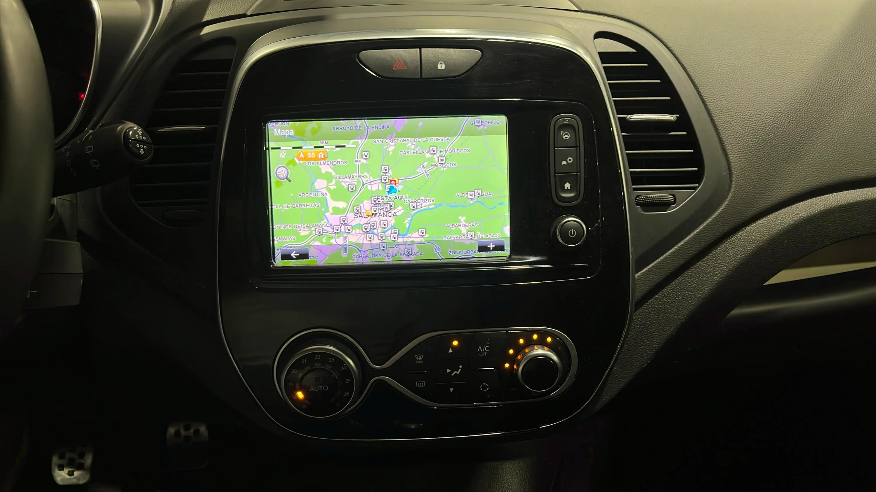 Renault Captur Zen TCe GPF - foto 19