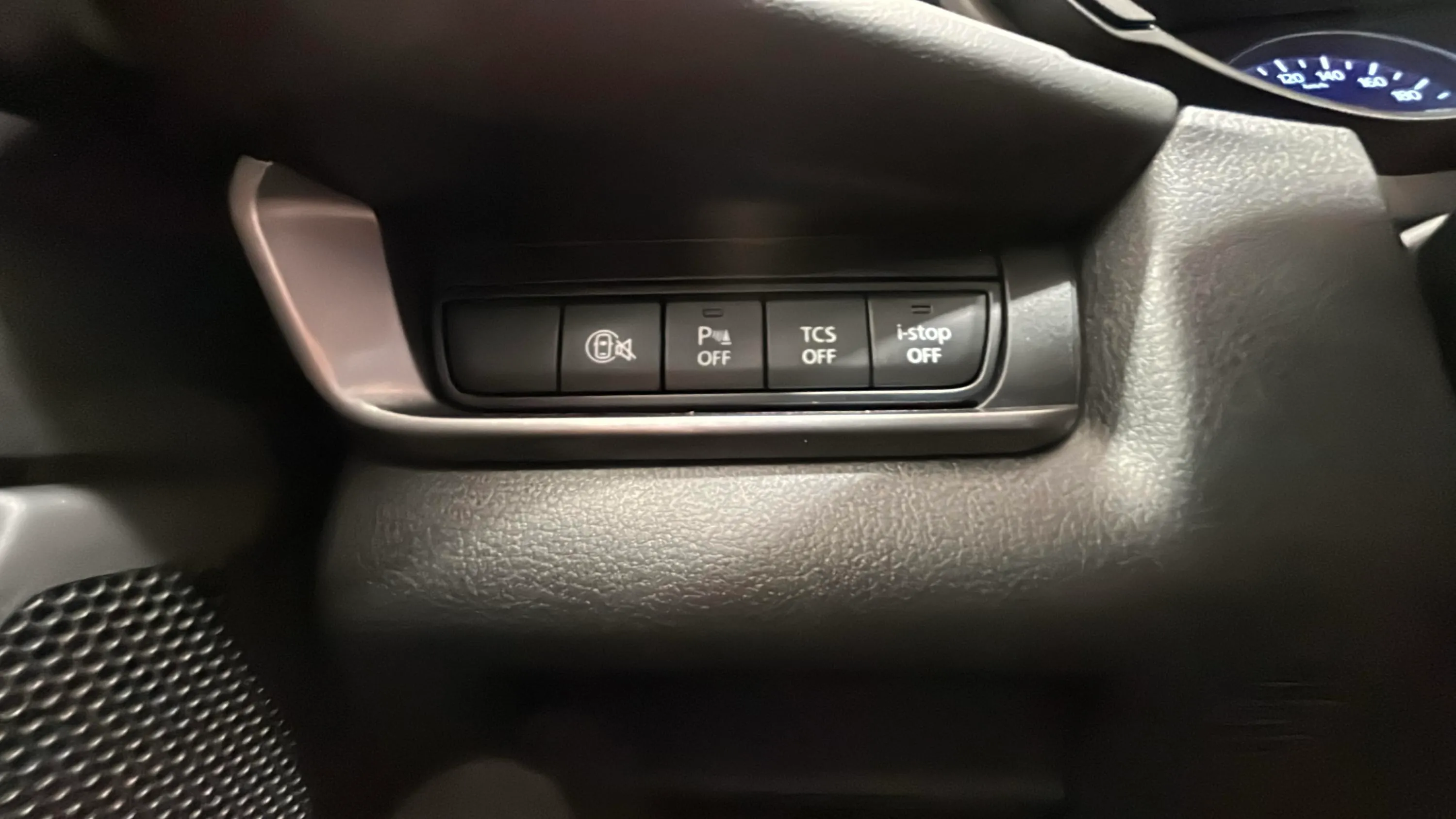 Mazda CX-30 2.5L e-SKYACT G MHEV Centr-Line - foto 18