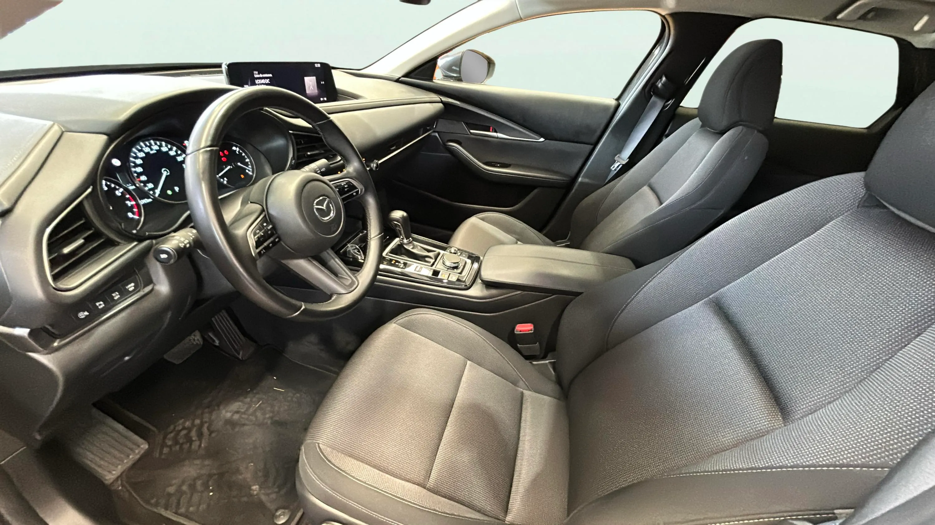 Mazda CX-30 2.5L e-SKYACT G MHEV Centr-Line - foto 13