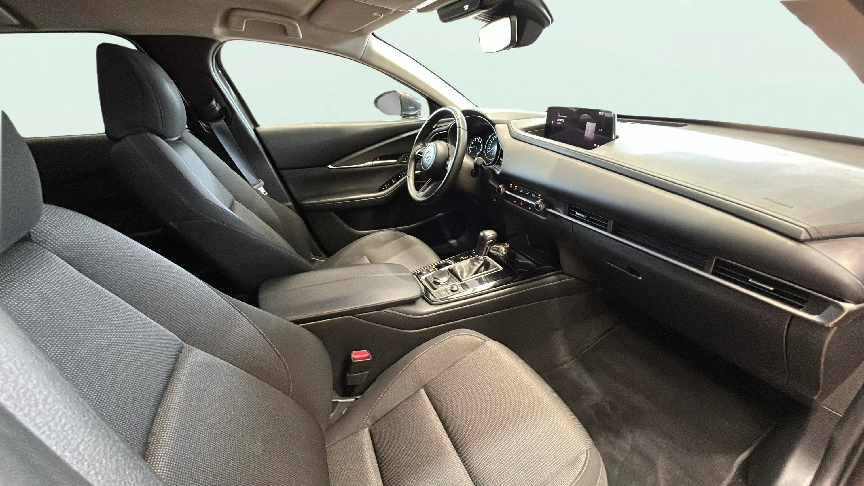 Mazda CX-30 2.5L e-SKYACT G MHEV Centr-Line - foto 14