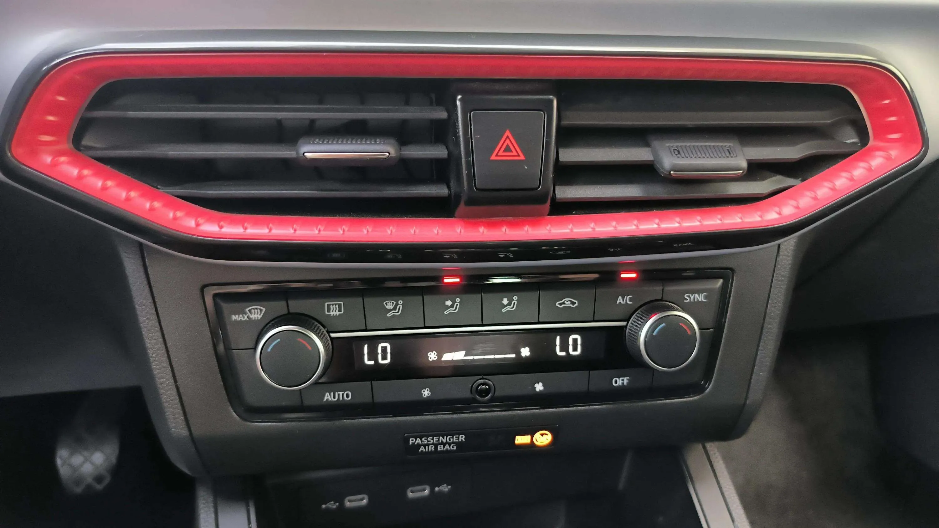 SEAT Ibiza 1.0 TSI DSG FR Salta - foto 24