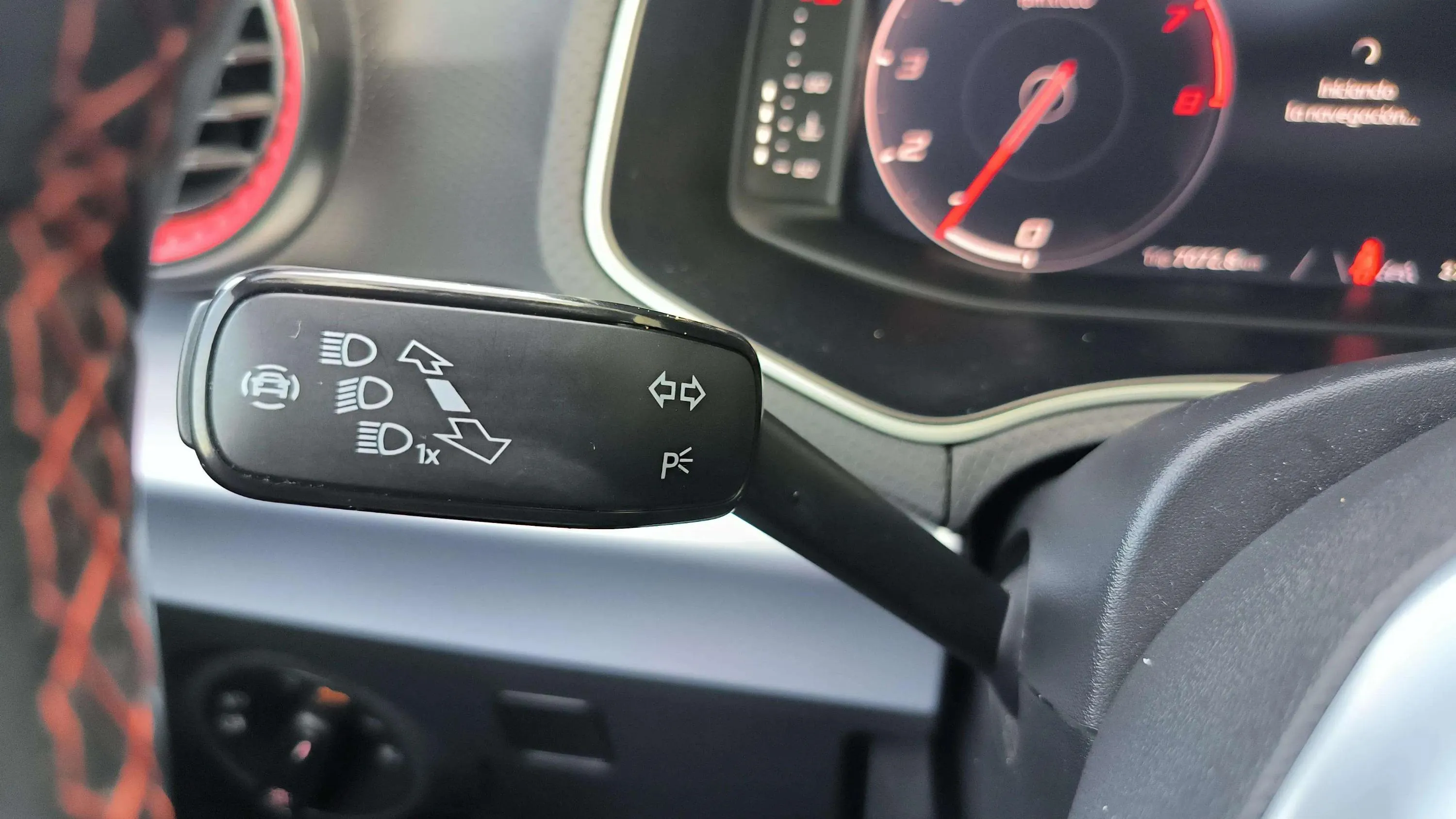 SEAT Ibiza 1.0 TSI DSG FR Salta - foto 16