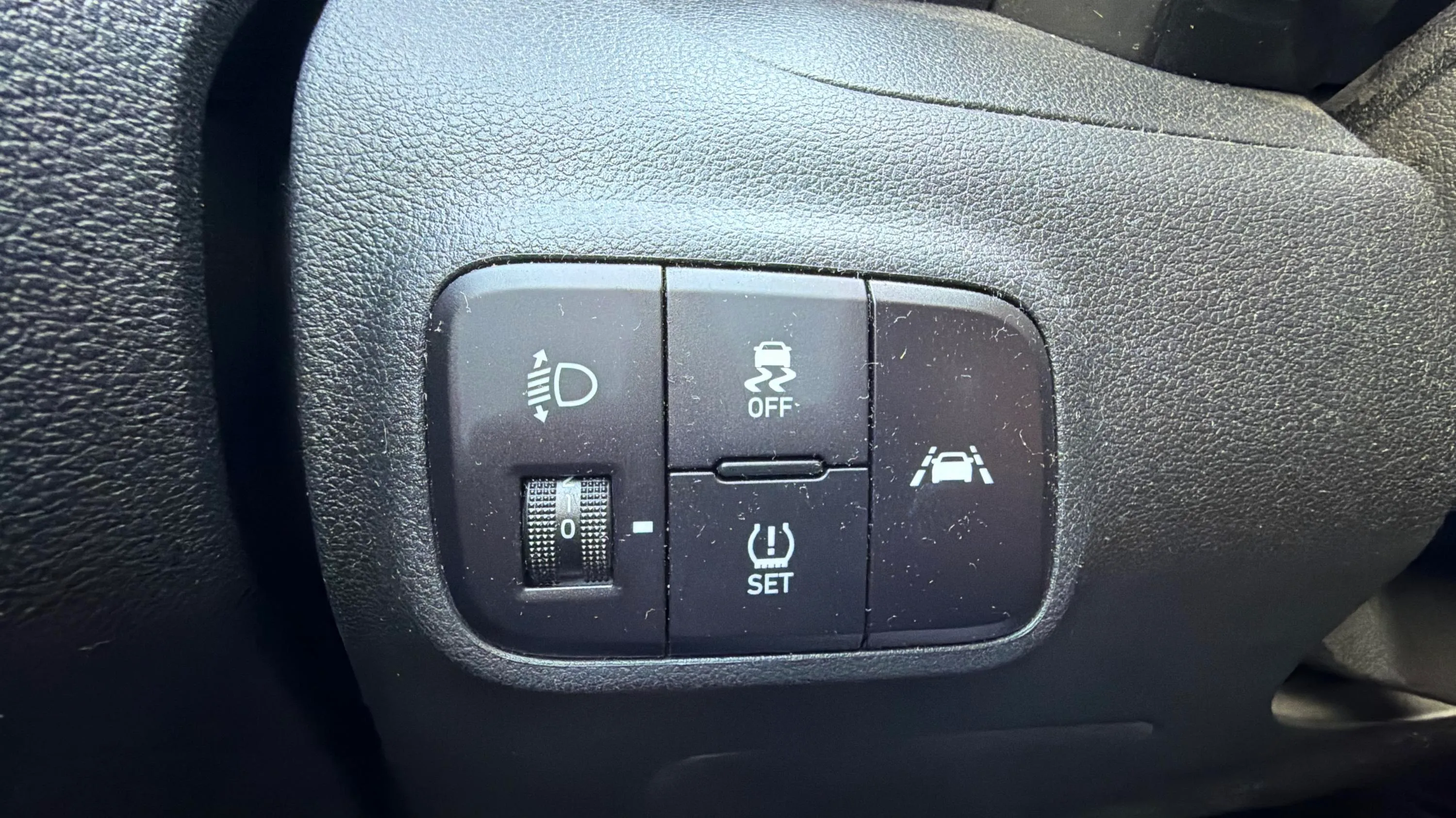 Hyundai i10 1.0 Essence - foto 18