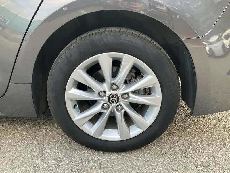 Toyota Corolla Active Plus Touring Sport - foto 32
