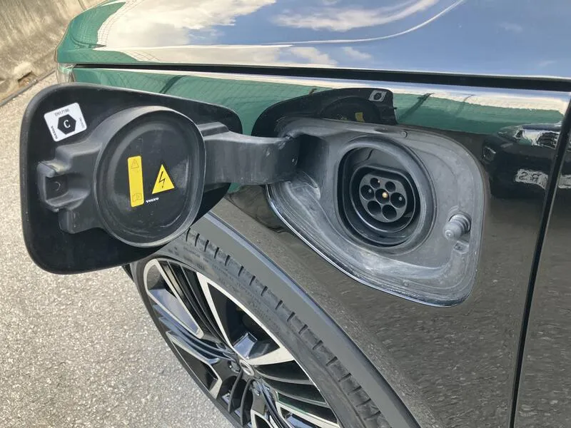 Volvo XC40 1.5 T4 Twin Recharge R-Design - foto 26