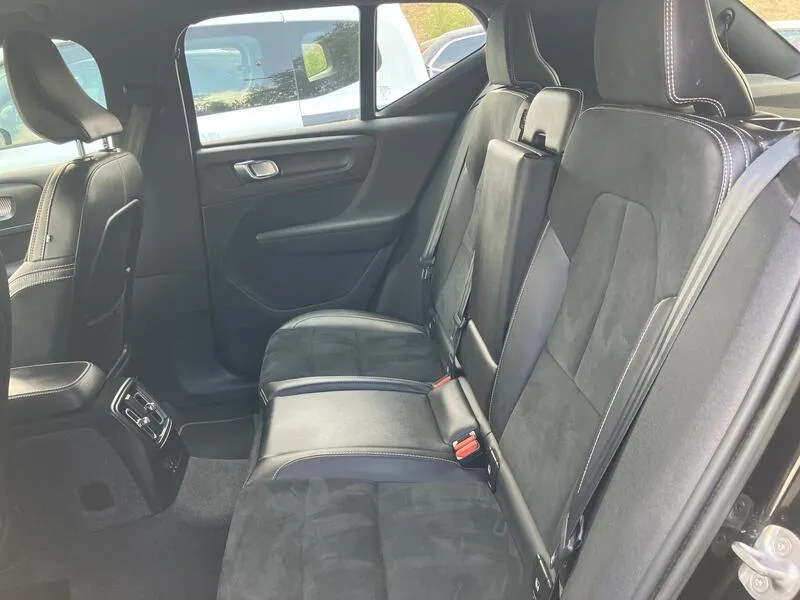 Volvo XC40 1.5 T4 Twin Recharge R-Design - foto 22