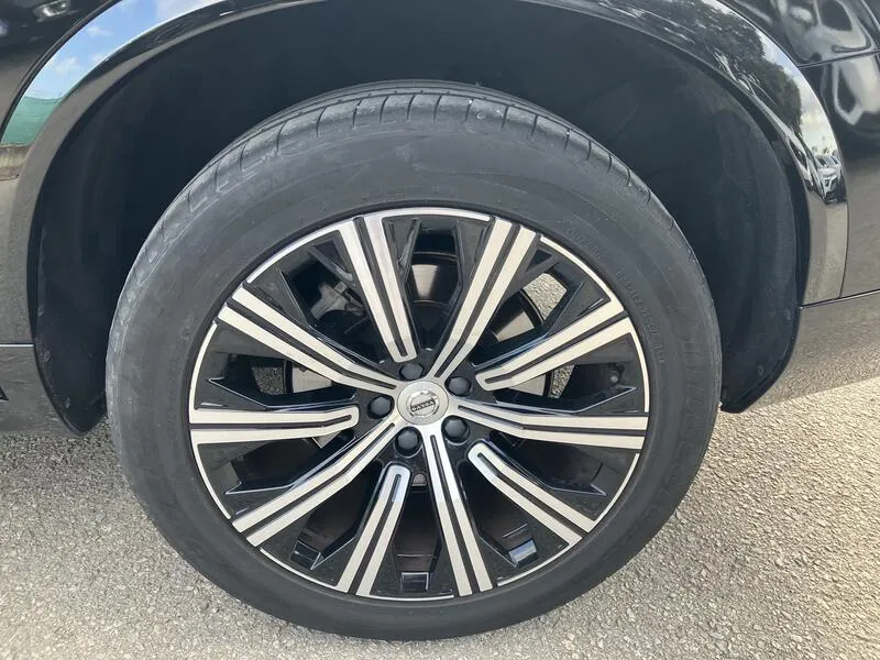 Volvo XC90 2.0 B5 D AWD - foto 31