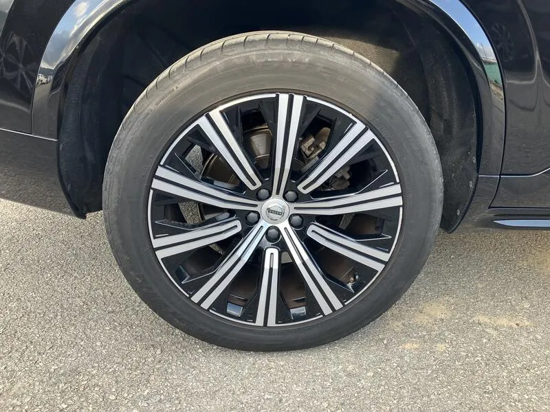 Volvo XC90 2.0 B5 D AWD - foto 35
