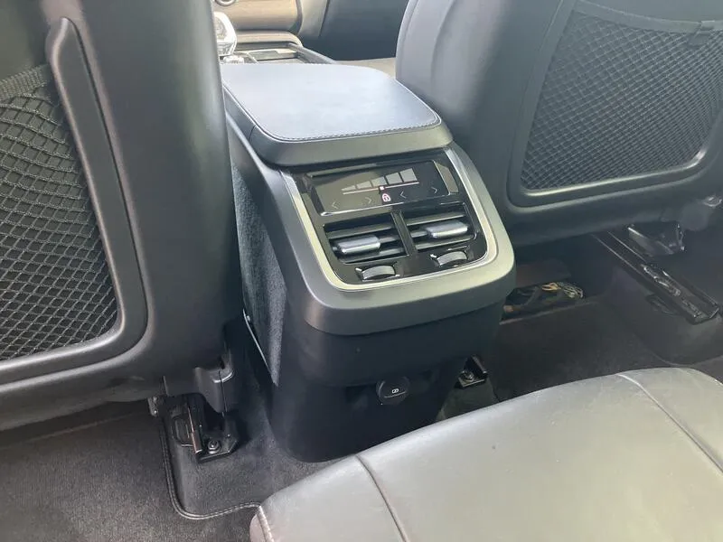 Volvo XC90 2.0 B5 D AWD - foto 28